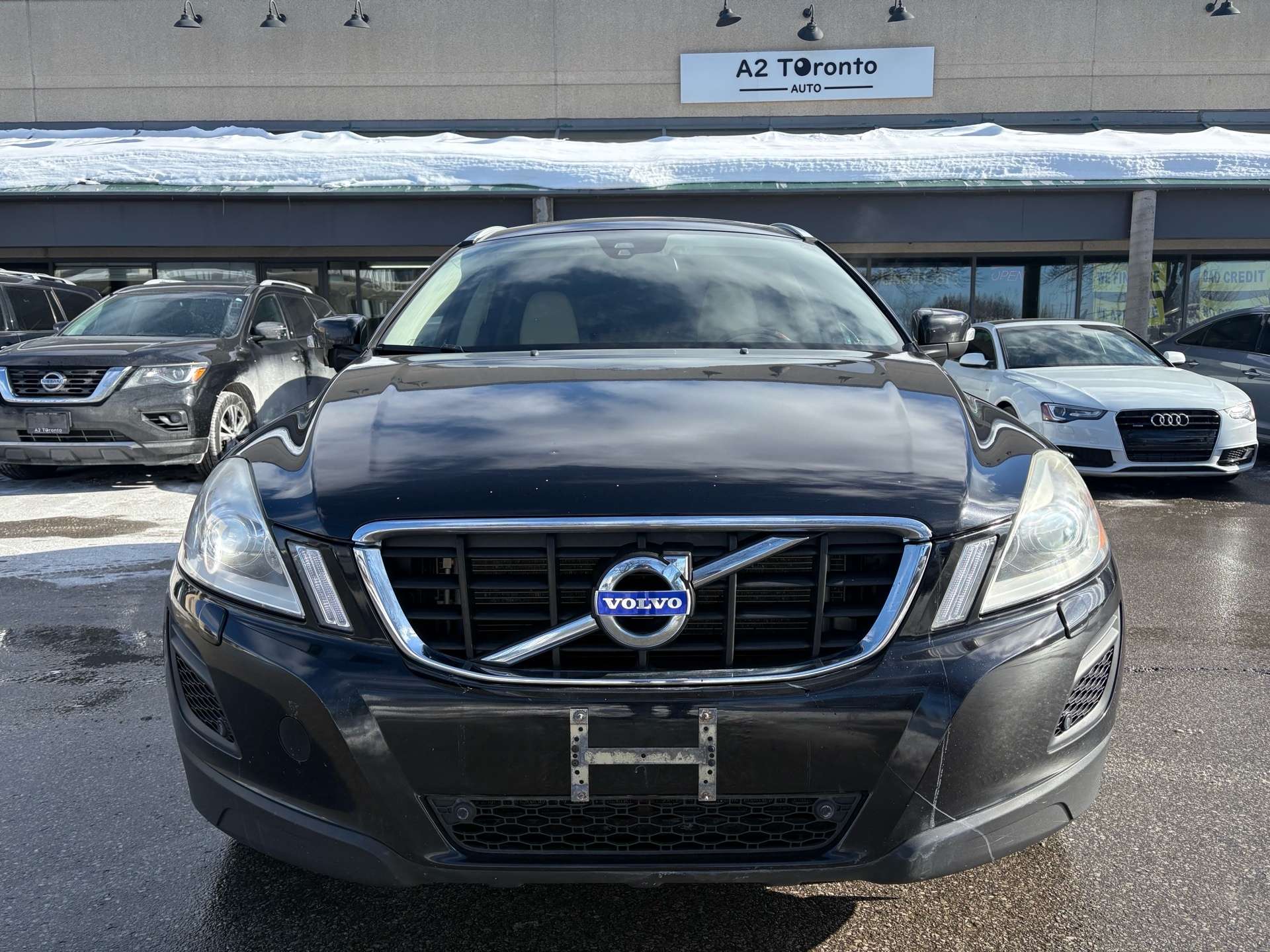 2013 Volvo XC60 T6 alt 2