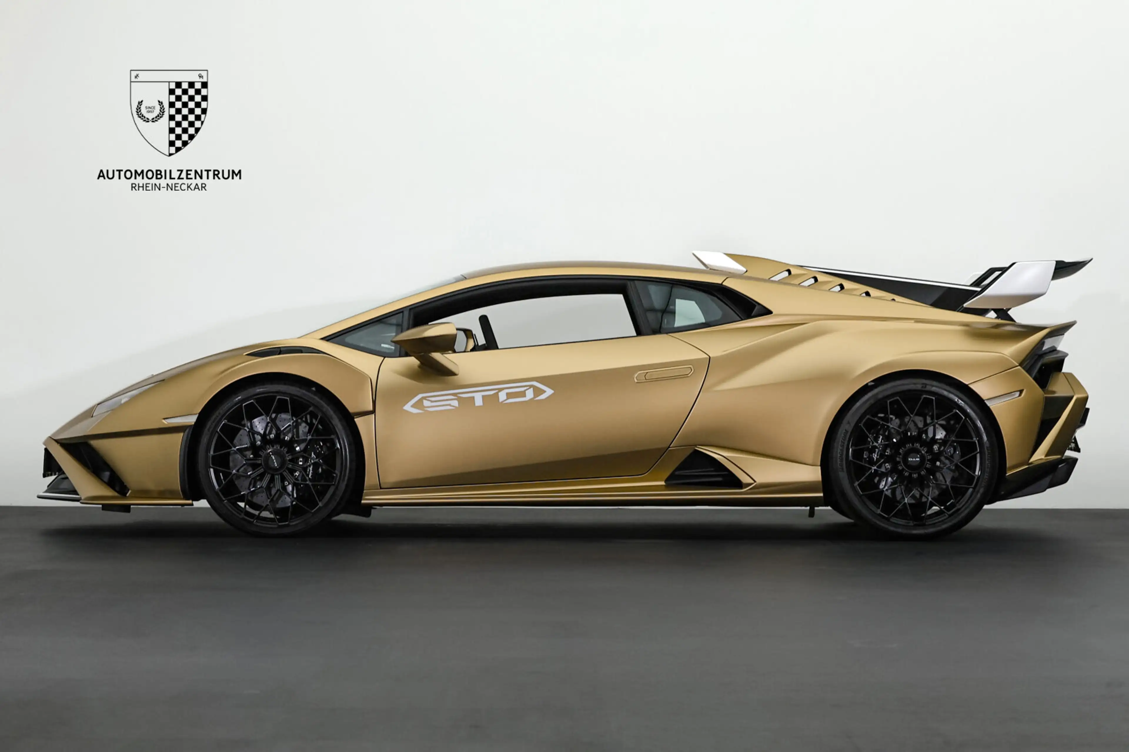 Lamborghini Huracán Huracán STO 60Anniversario/Garantie08.27/FullPPF — photo 4