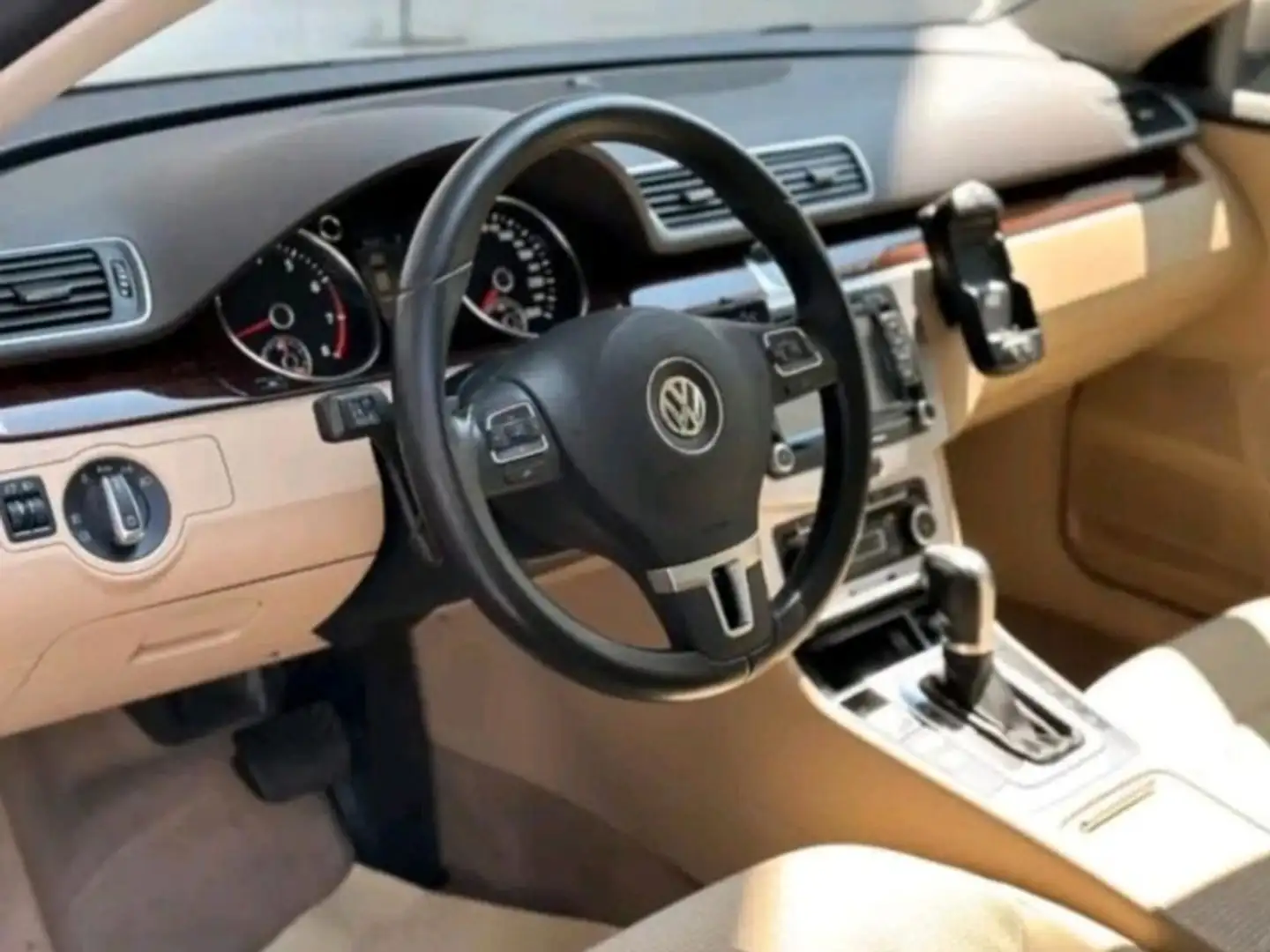 Volkswagen Passat 1.8 TSI DSG Comfortline Brons - 1
