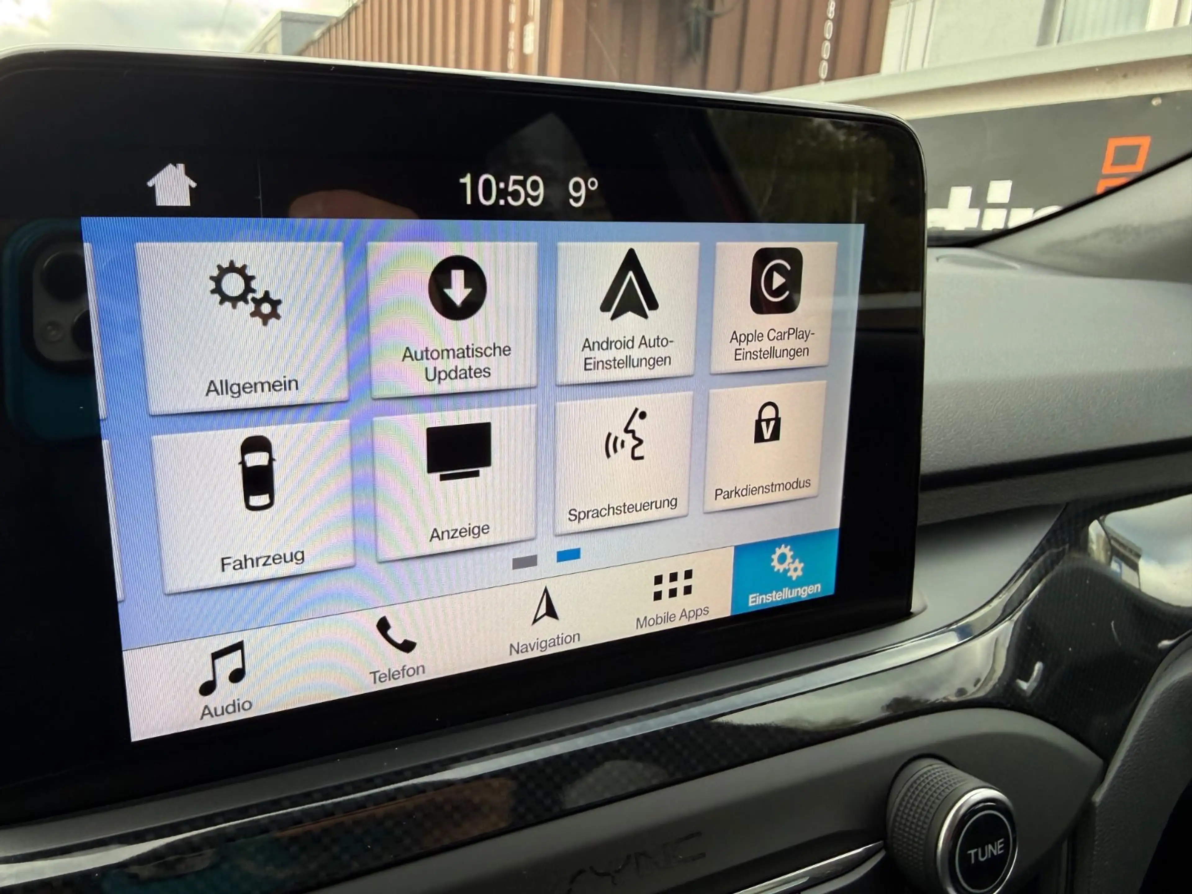 Ford Focus Lim. ST-Line+BC+MFL+LED+APPLECARPLAY+HEADU — photo 14