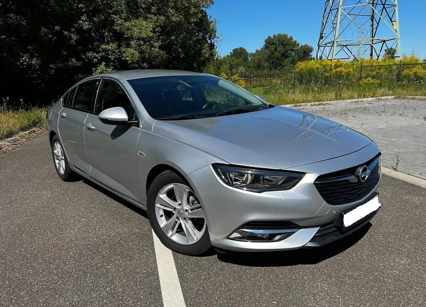 Opel Insignia Opel Insignia 1.6 T Innovation S&S Grau - 1