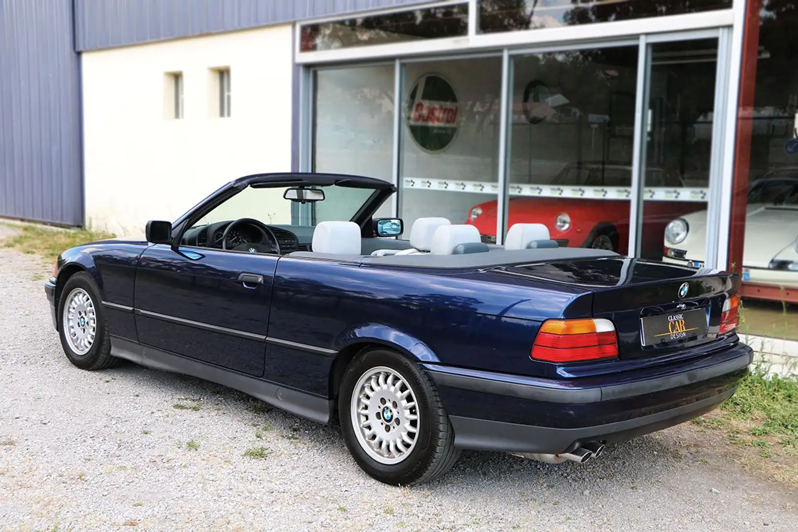 BMW 325 325i A Bleu - 2