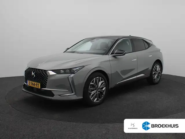 DS Automobiles DS 4 1.2 PureTech Bastille Automaat | Achterbank in del