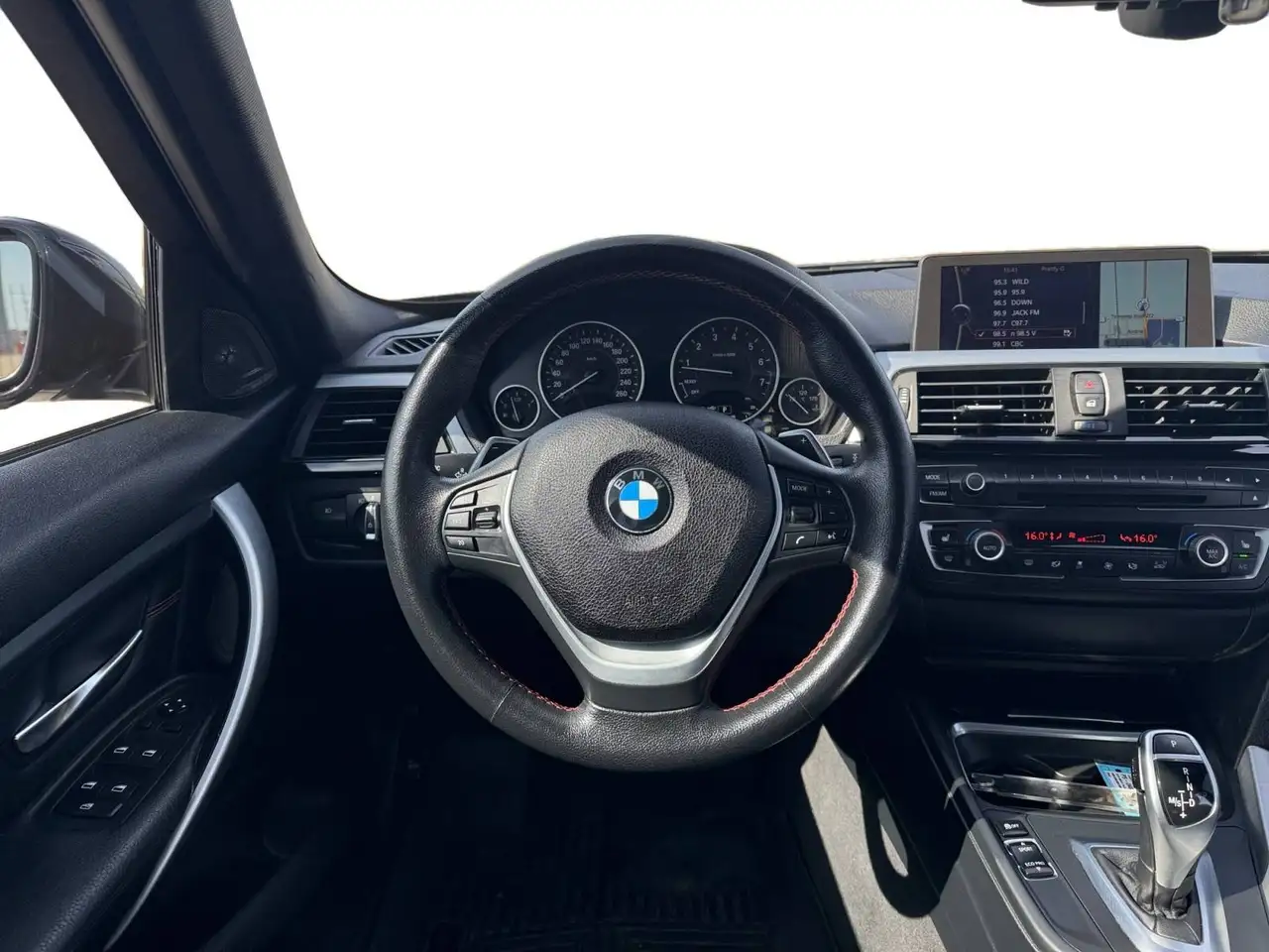 BMW 3 Series fotografie BMW 3 Series