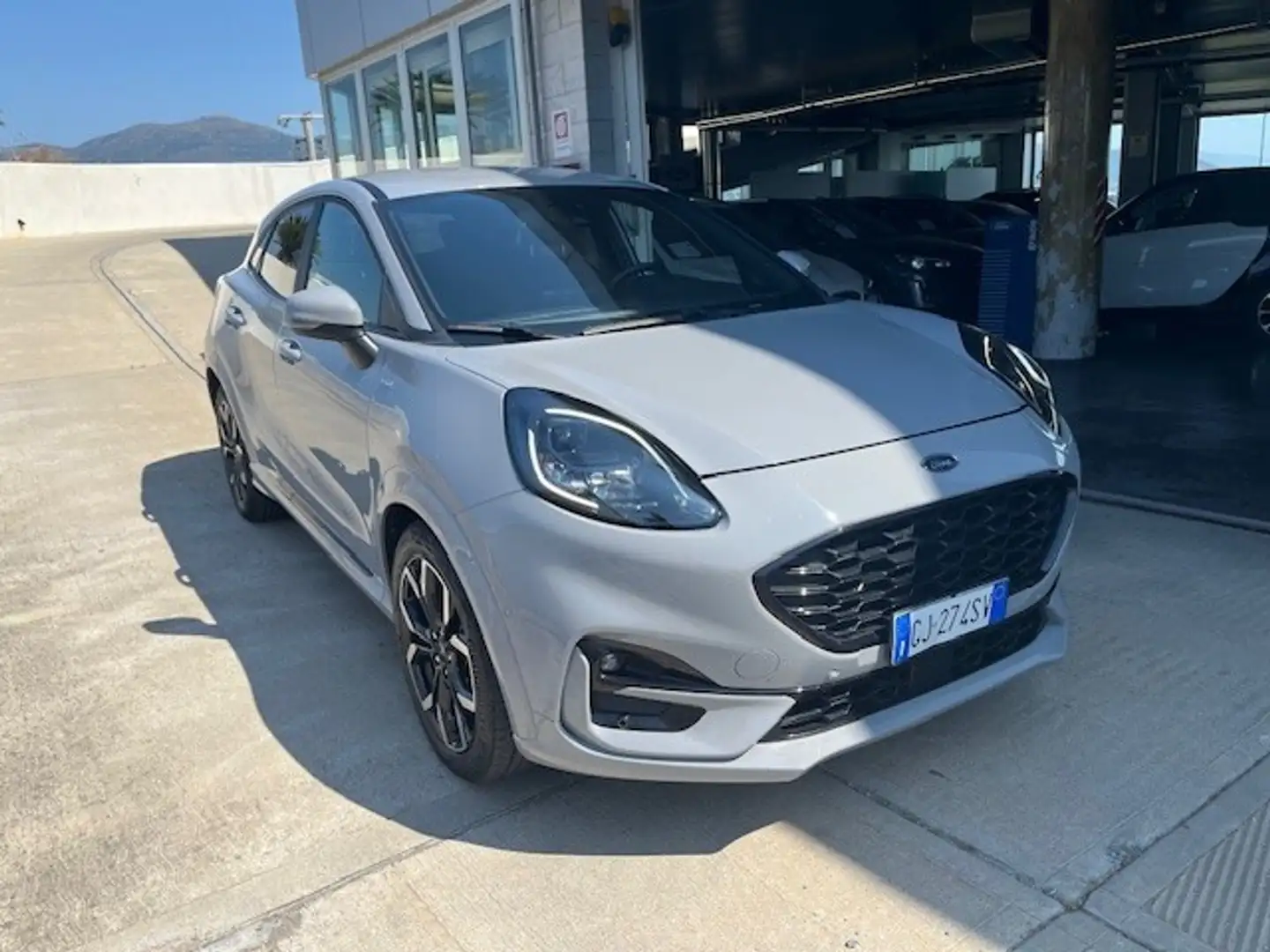 Ford Puma 1.0 EcoBoost Hybrid 125 CV S&S ST-Line X Grigio - 1