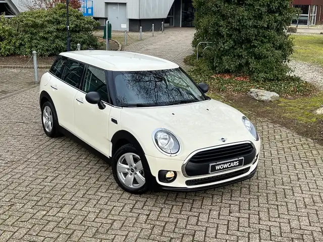 MINI One Clubman 1.5i Automaat Apple CarPlay Alarm Cruise Control