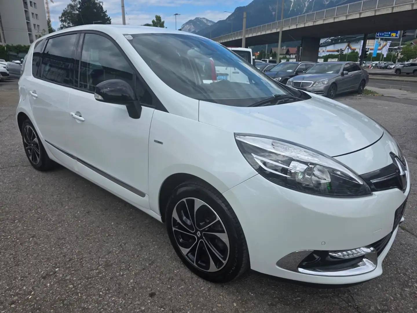 Renault Scenic BOSE Edition Weiß - 2