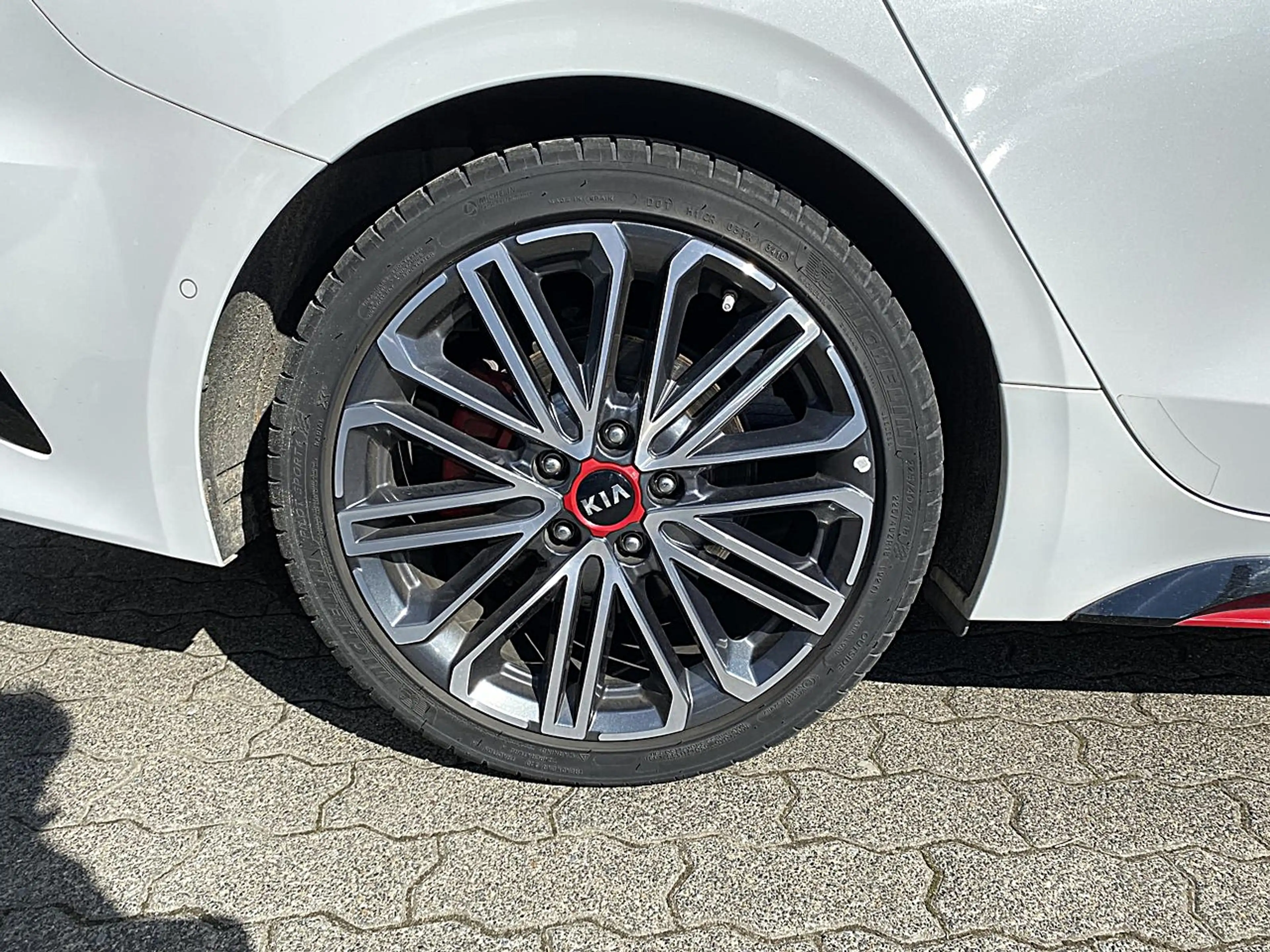 Kia ProCeed / pro_cee'd 1.6T GT NAV GD KOMF DAB JBL Sound Klima Navi — photo 10
