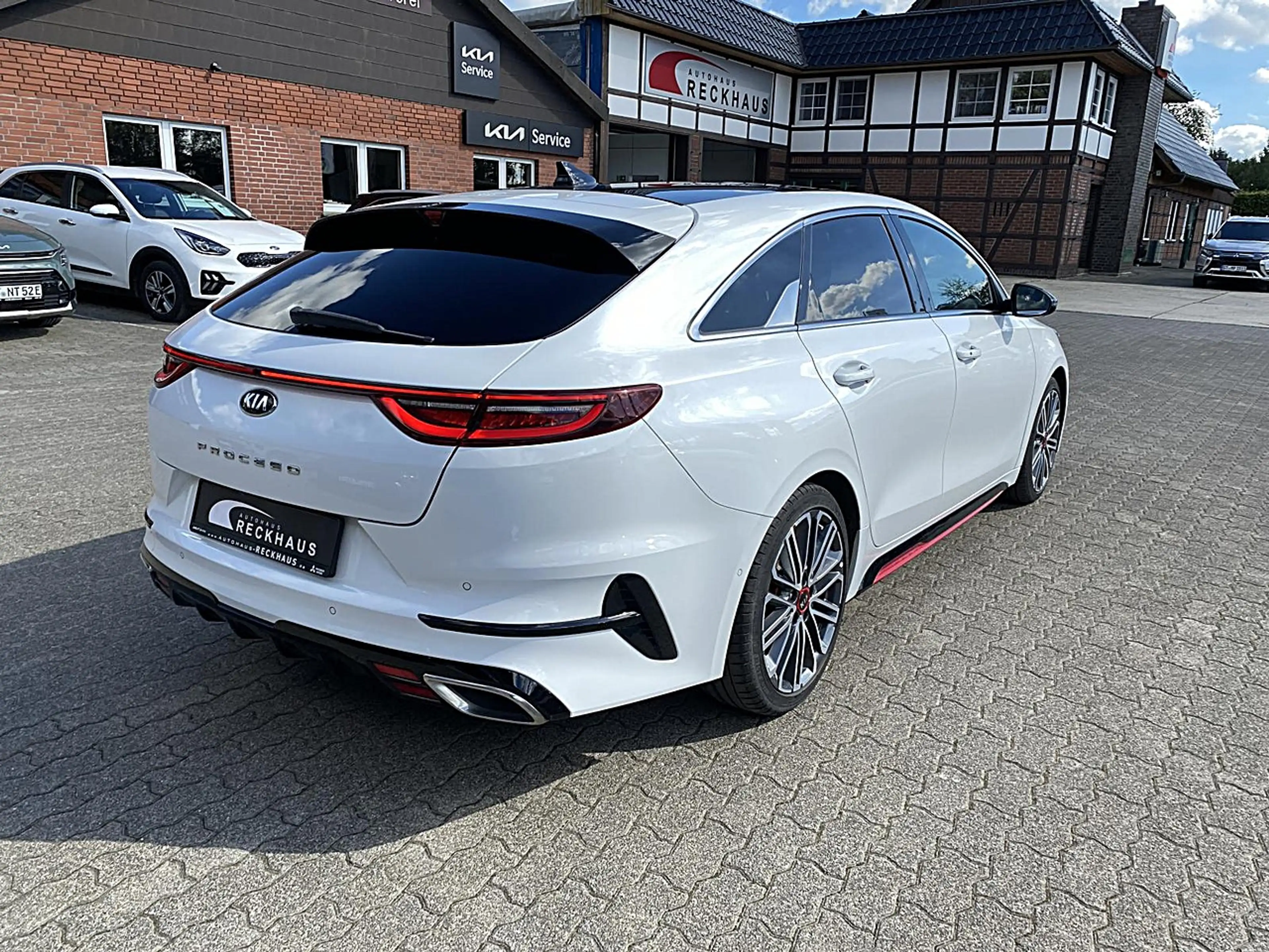Kia ProCeed / pro_cee'd 1.6T GT NAV GD KOMF DAB JBL Sound Klima Navi — photo 6