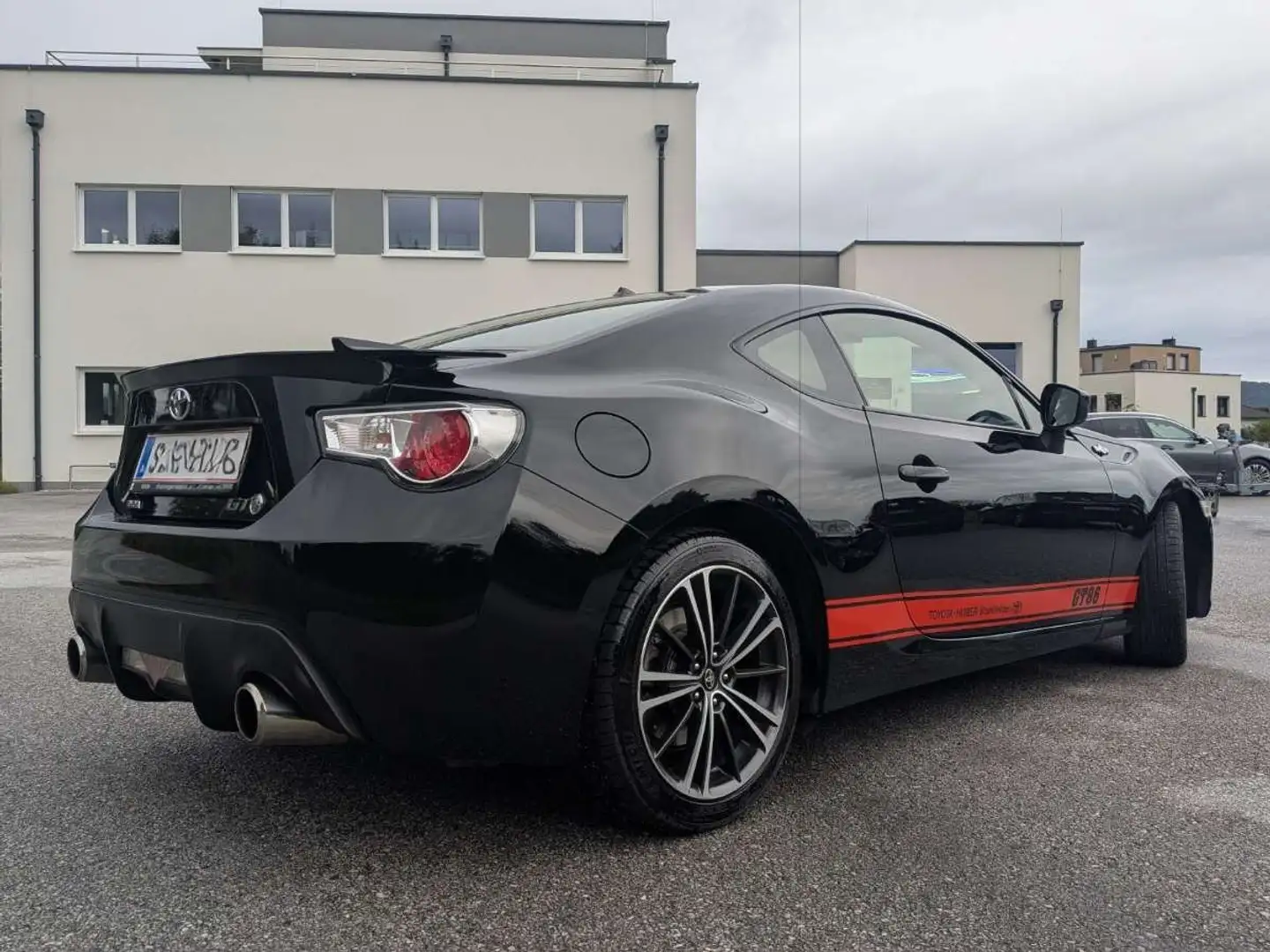 Toyota GT86 GT86 2,0 Boxer D4-S Schwarz - 2
