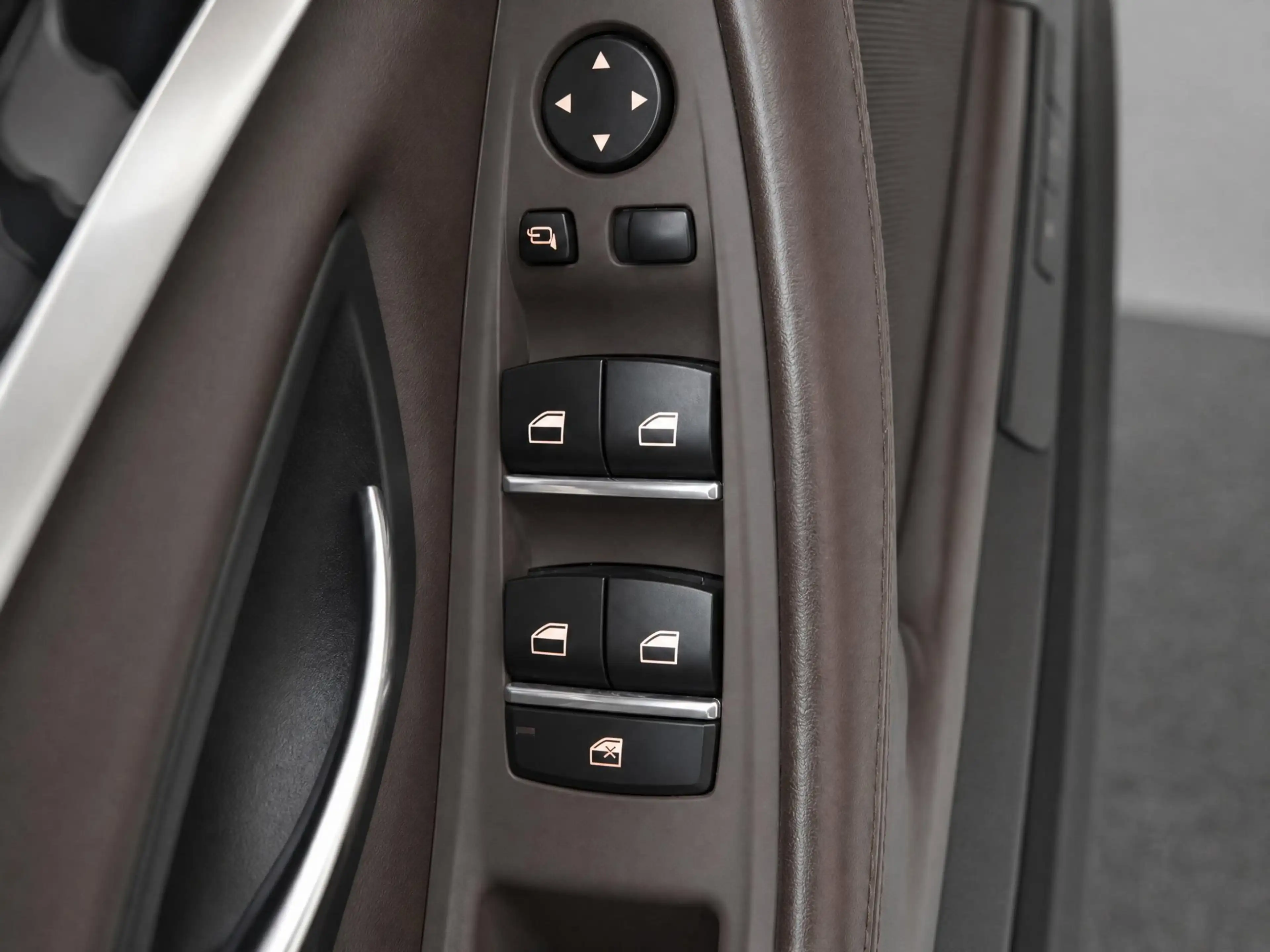 Alpina B5 BMW ALPINA BITURBO — photo 26