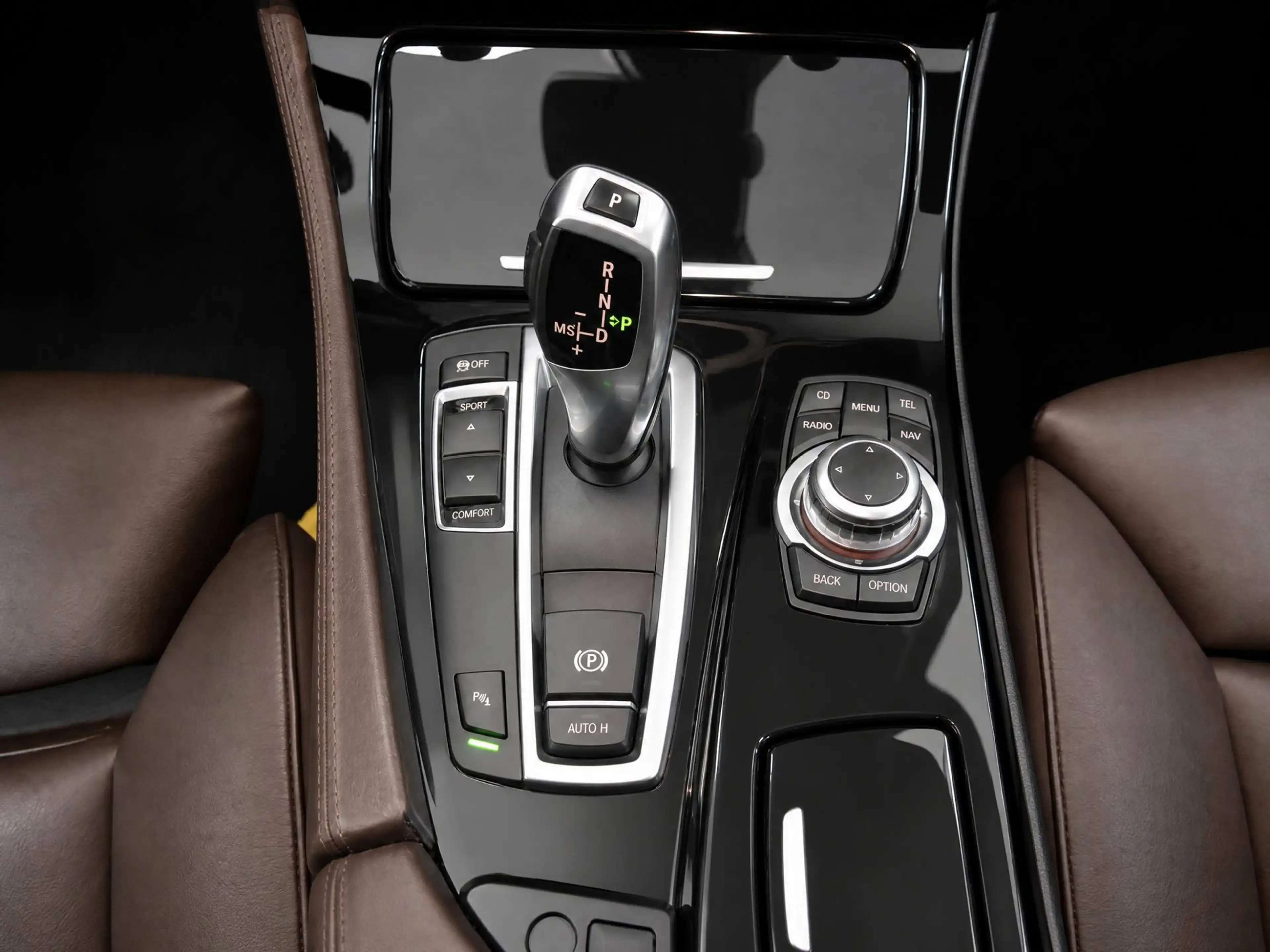 Alpina B5 BMW ALPINA BITURBO — photo 16