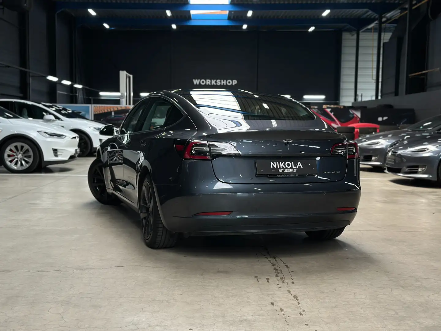 Tesla Model 3 LONG RANGE - TOW HOOK - WINTERPACK Grijs - 2