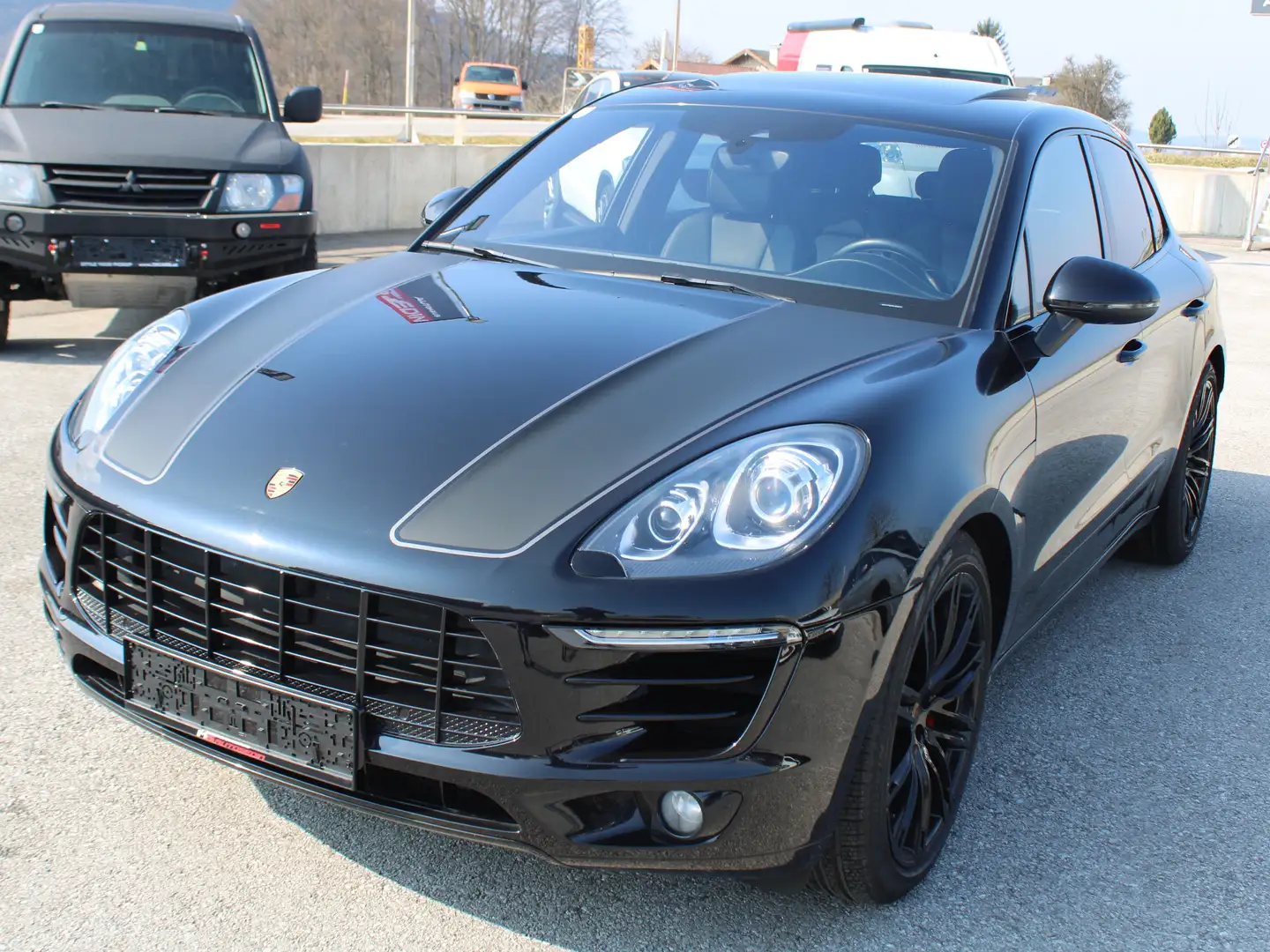 Porsche Macan S Schwarz - 2