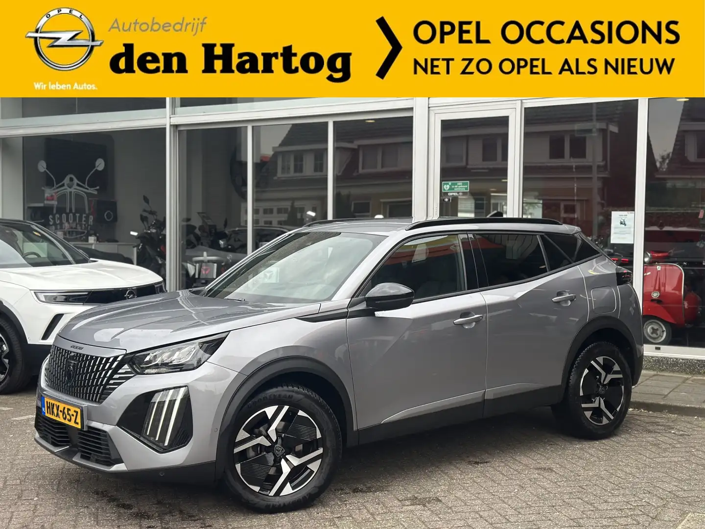 Peugeot 2008 1.2 PureTech 130 Allure Automaat V+A Camera/ECC/Do Zilver - 1