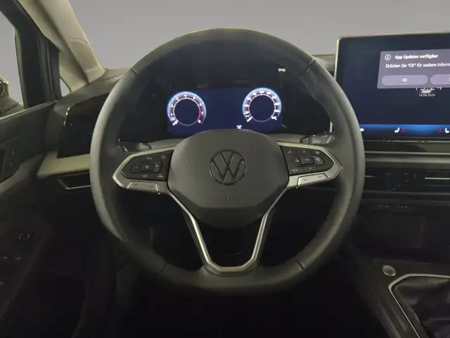 Volkswagen Golf view 11