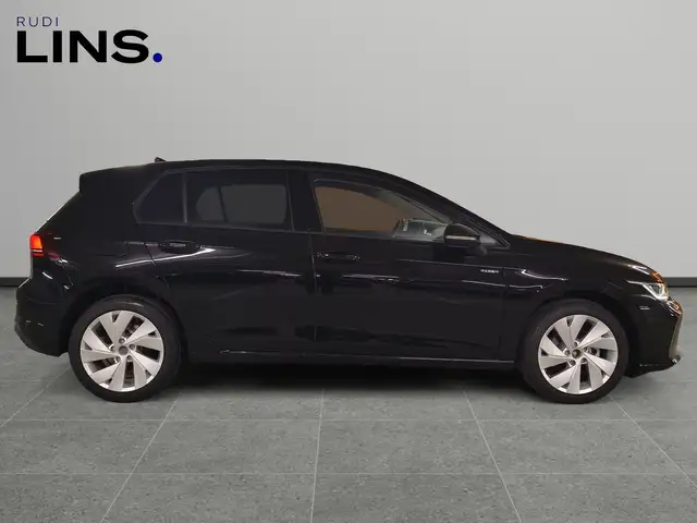 Volkswagen Golf view 6