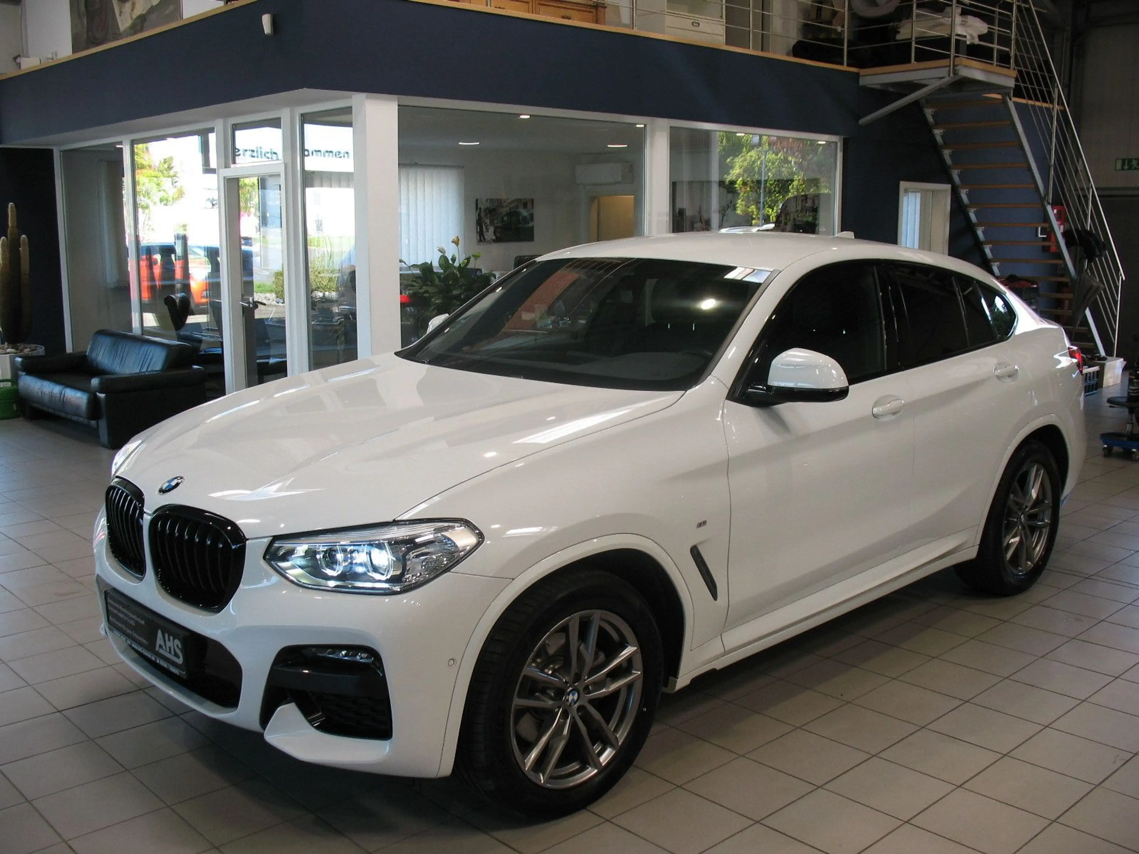 BMW X4 xDrive20i Aut. M Sport *LED*LEDER*AHK*