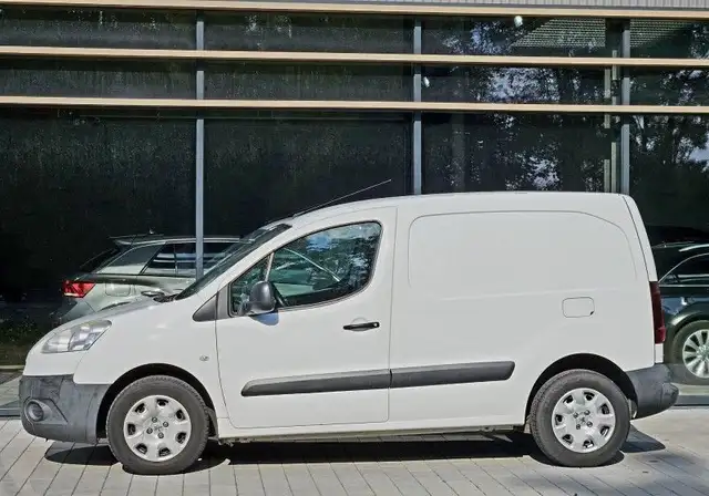 Peugeot Partner view 4