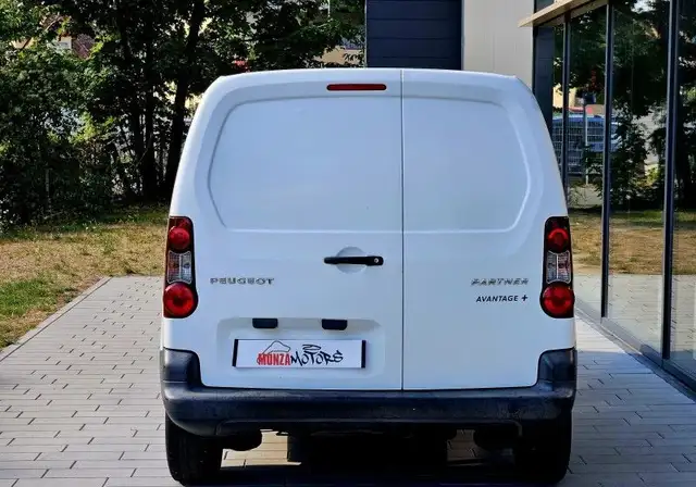 Peugeot Partner view 6