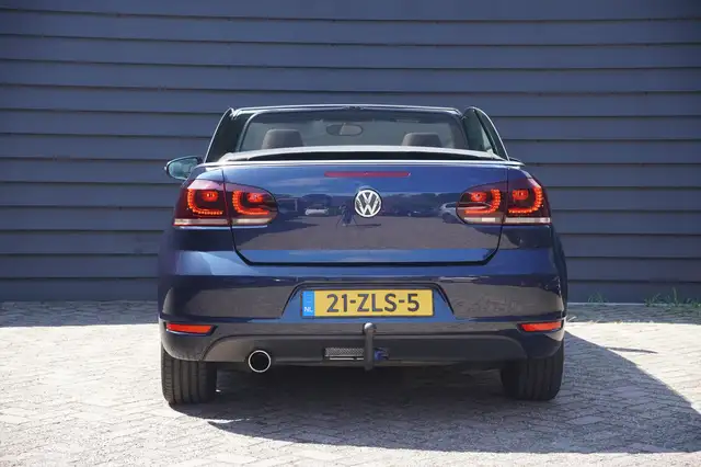 Volkswagen Golf view 18