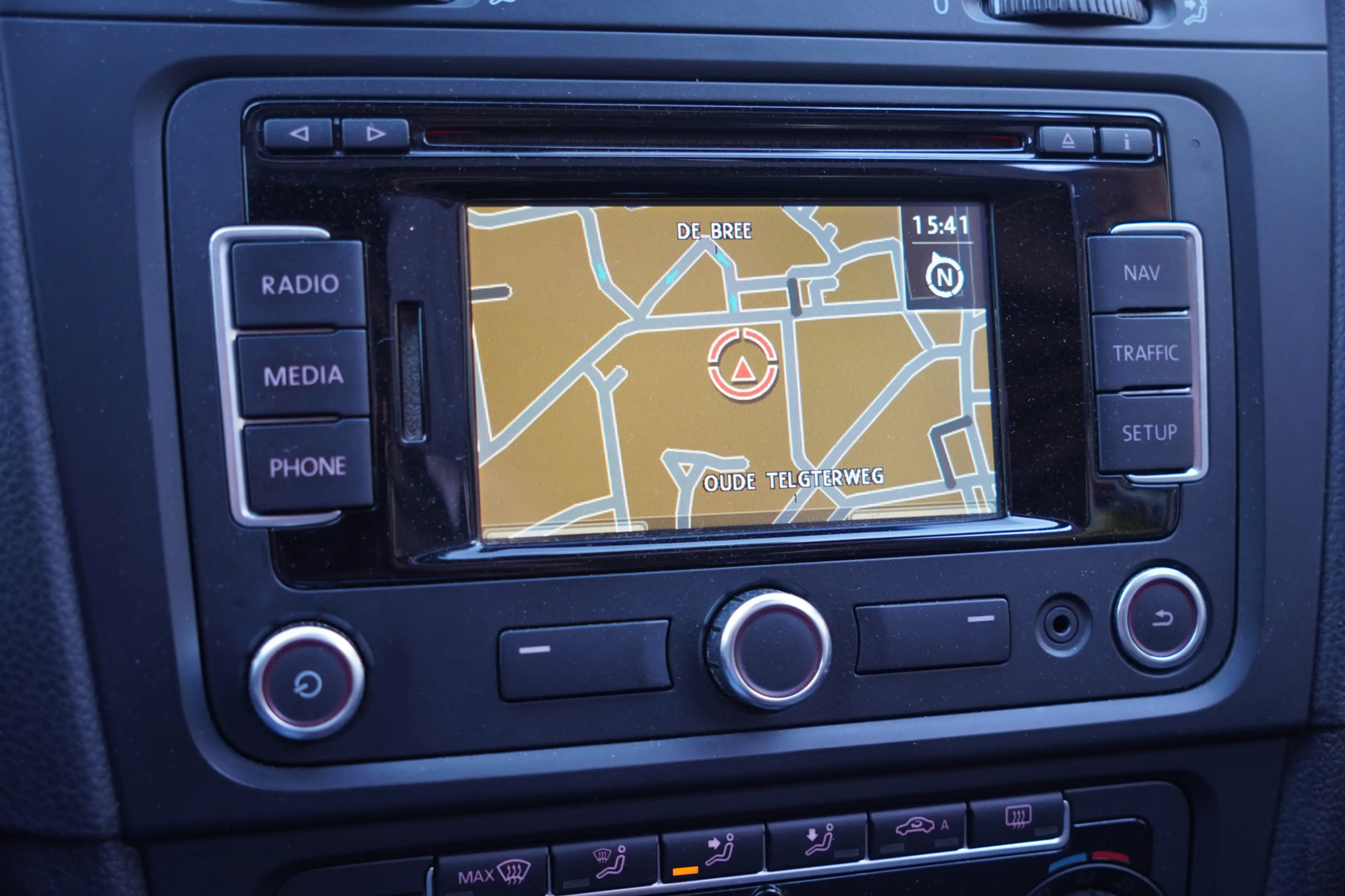 Volkswagen Golf Cabriolet 1.2 TSI BlueMotion - CLIMA - TREKHAAK - NAVIGATIE — photo 8