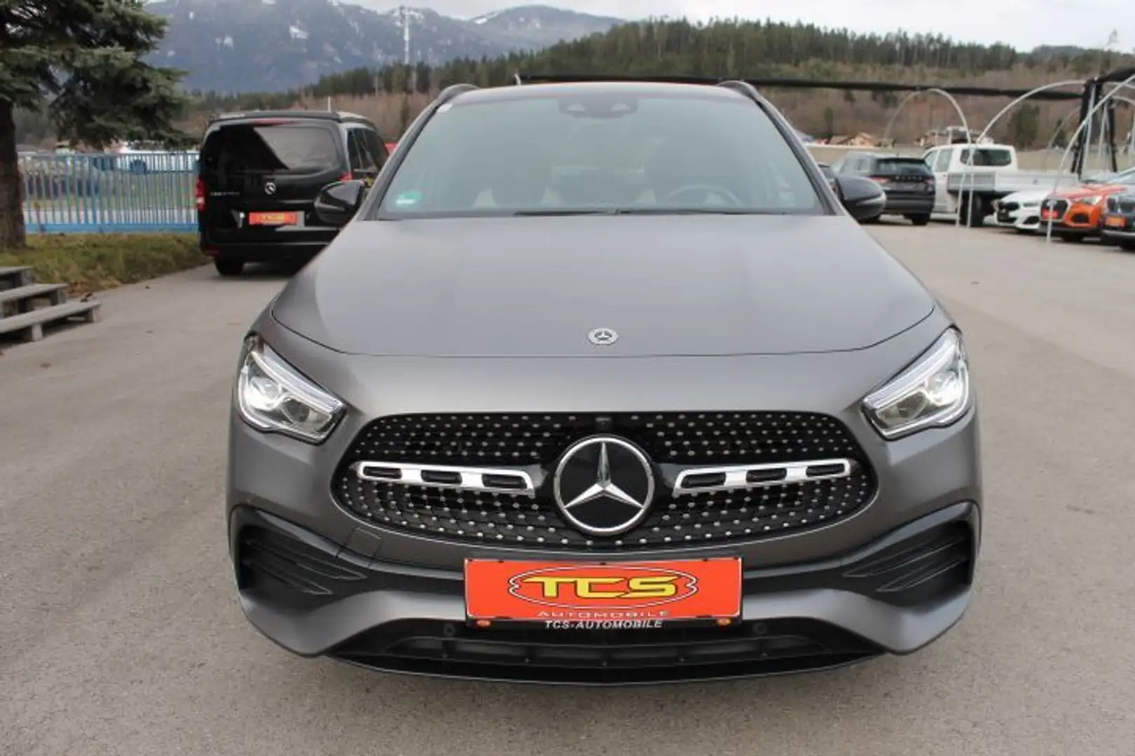 Mercedes-Benz GLA 250 e PHEV Aut.AMG Line*** Grijs - 2