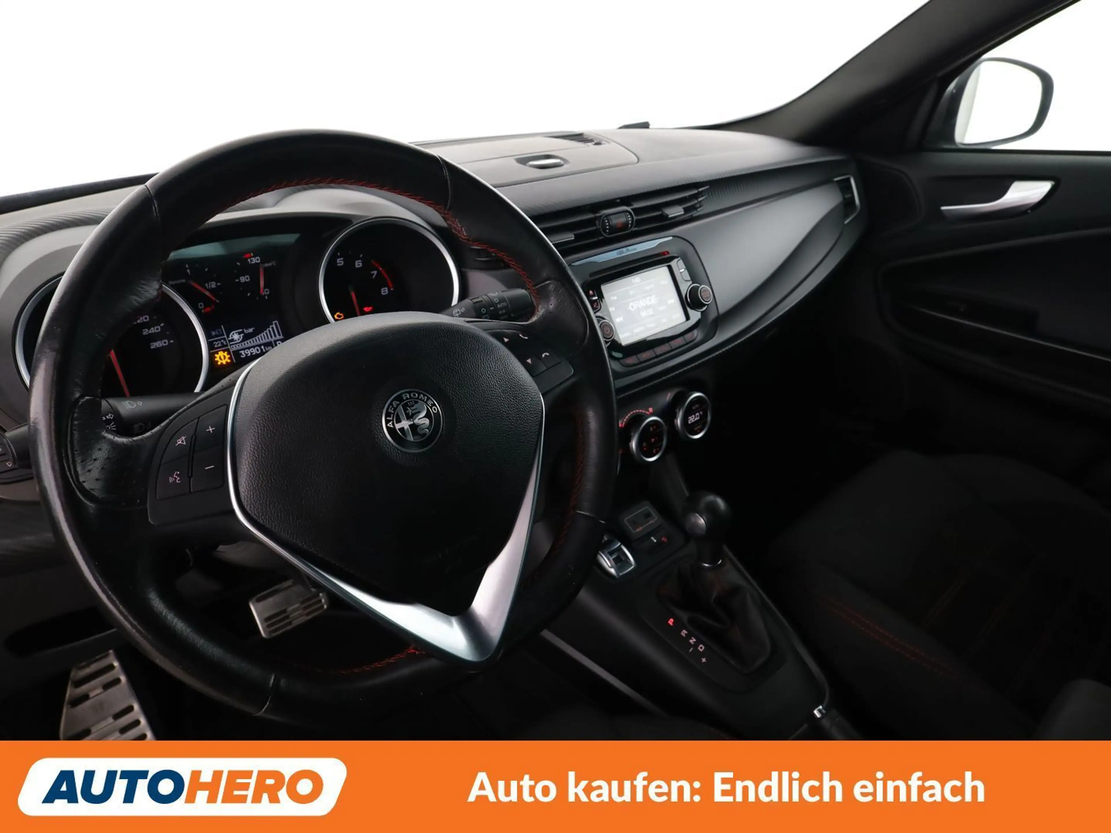 Alfa Romeo Giulietta 1.4 Turbo Super — photo 11