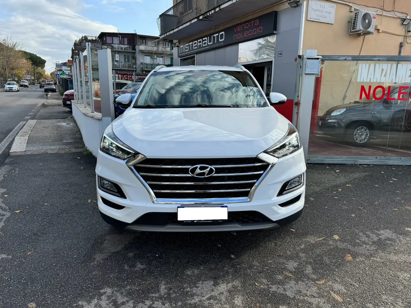 Hyundai TUCSON Tucson 1.6 crdi Exellence Pack 2wd 136cv dct my20 Bianco - 2