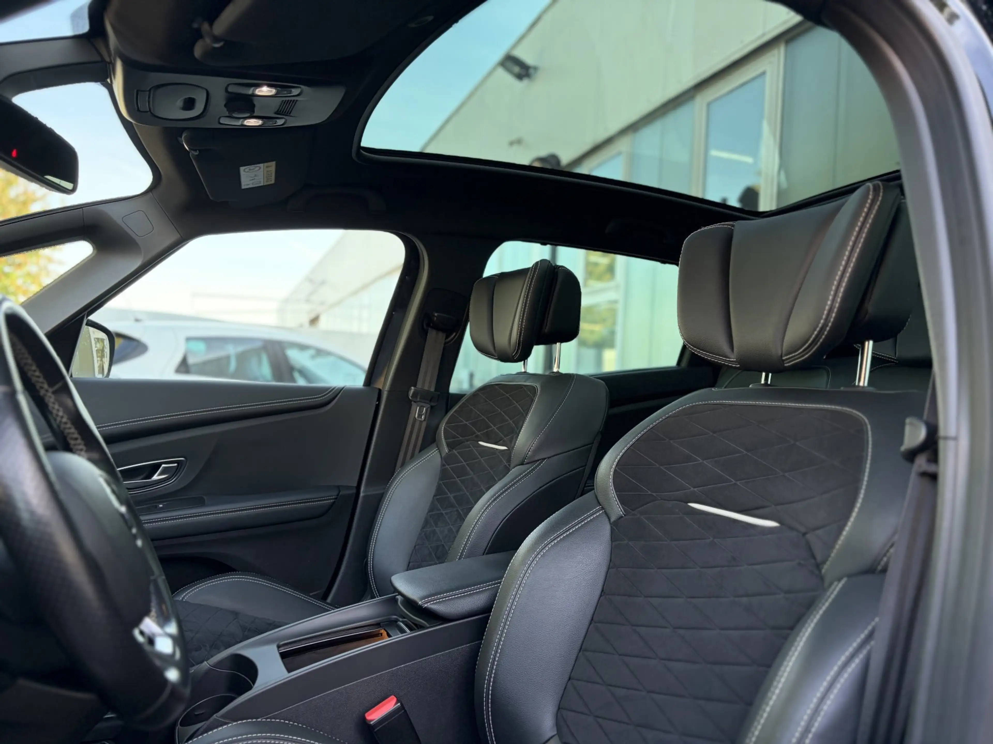 Renault Scenic IV Black Edition *PANO *HUD *Carplay — photo 13
