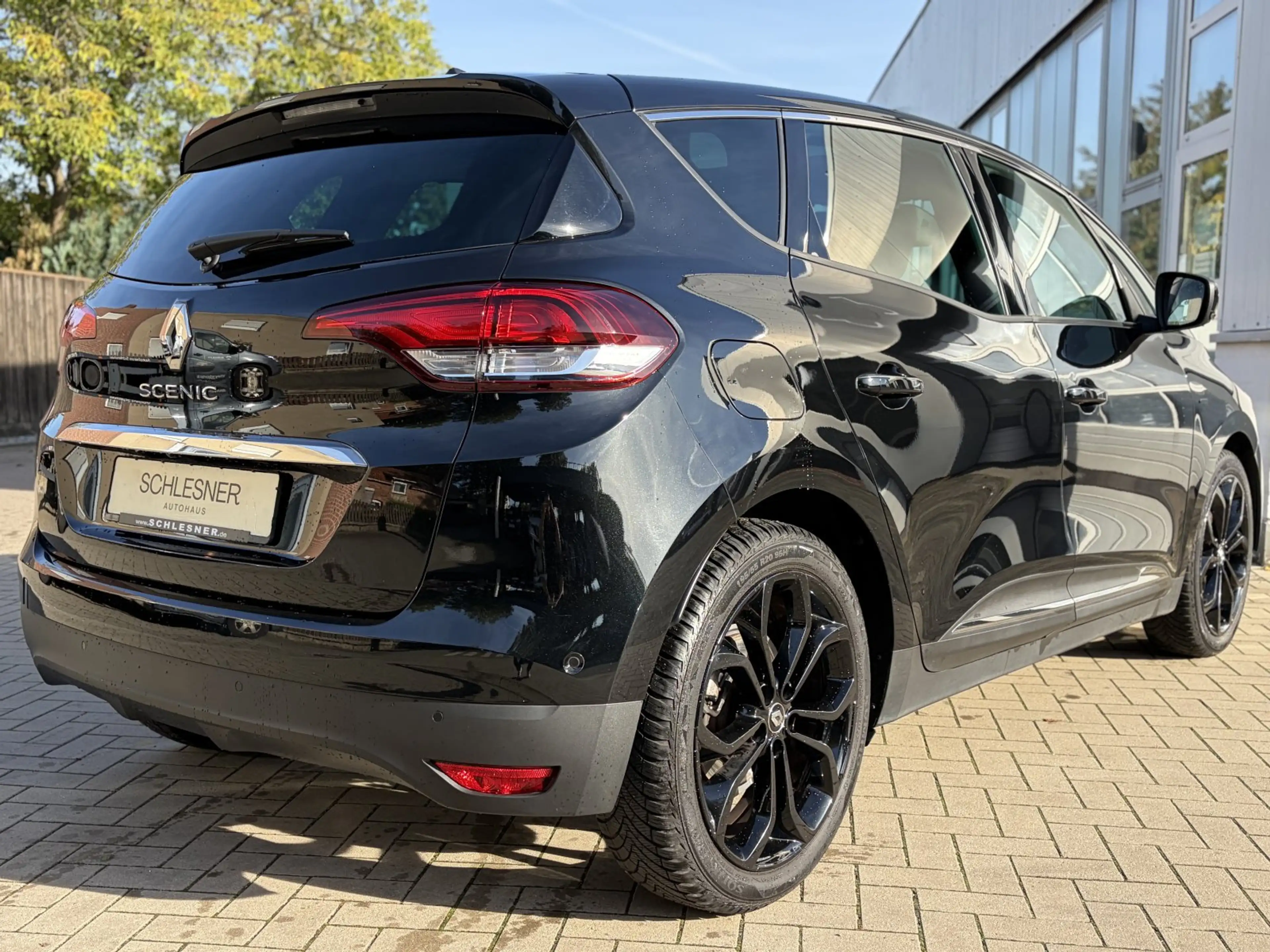 Renault Scenic IV Black Edition *PANO *HUD *Carplay — photo 6
