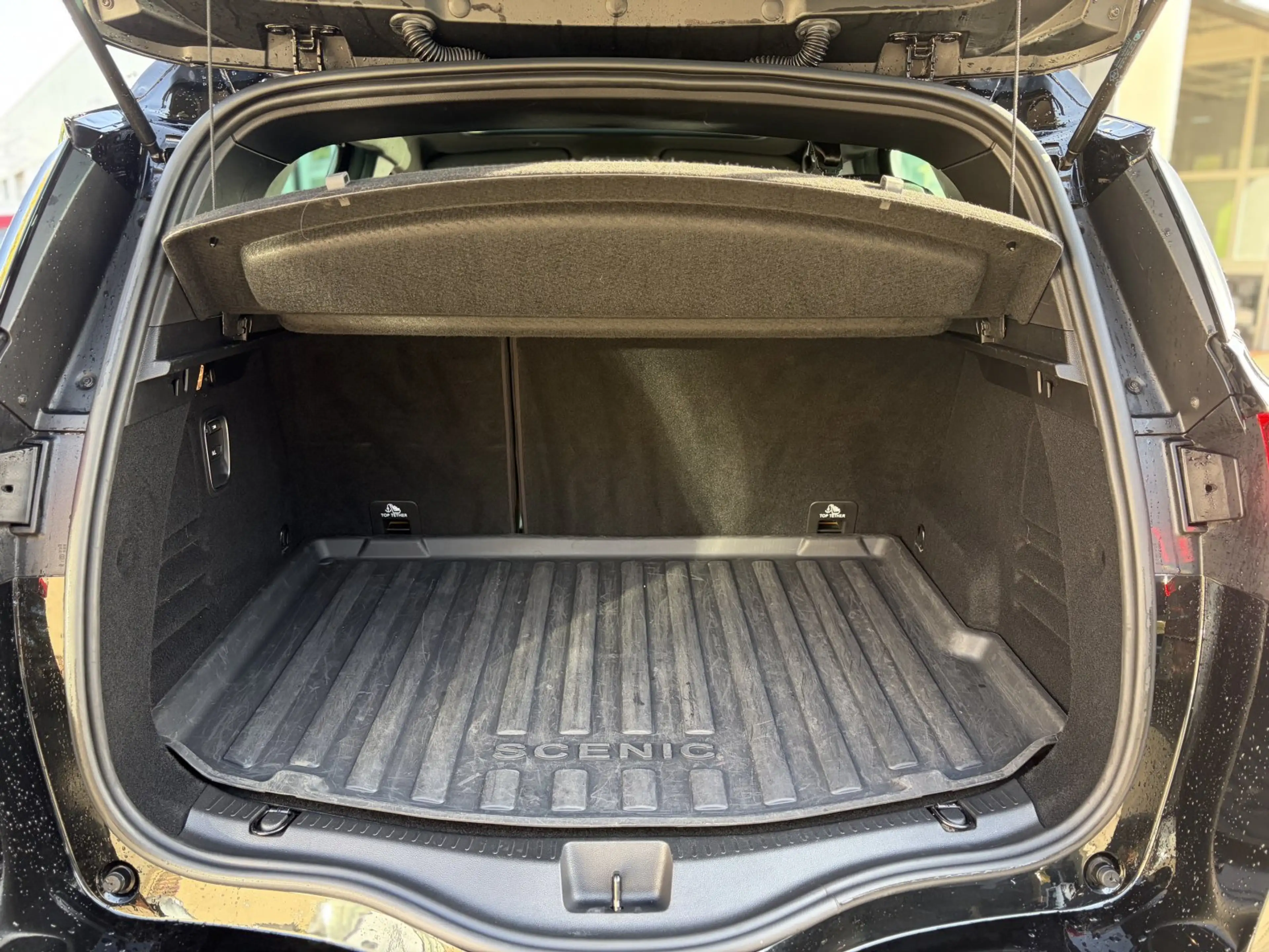 Renault Scenic IV Black Edition *PANO *HUD *Carplay — photo 8