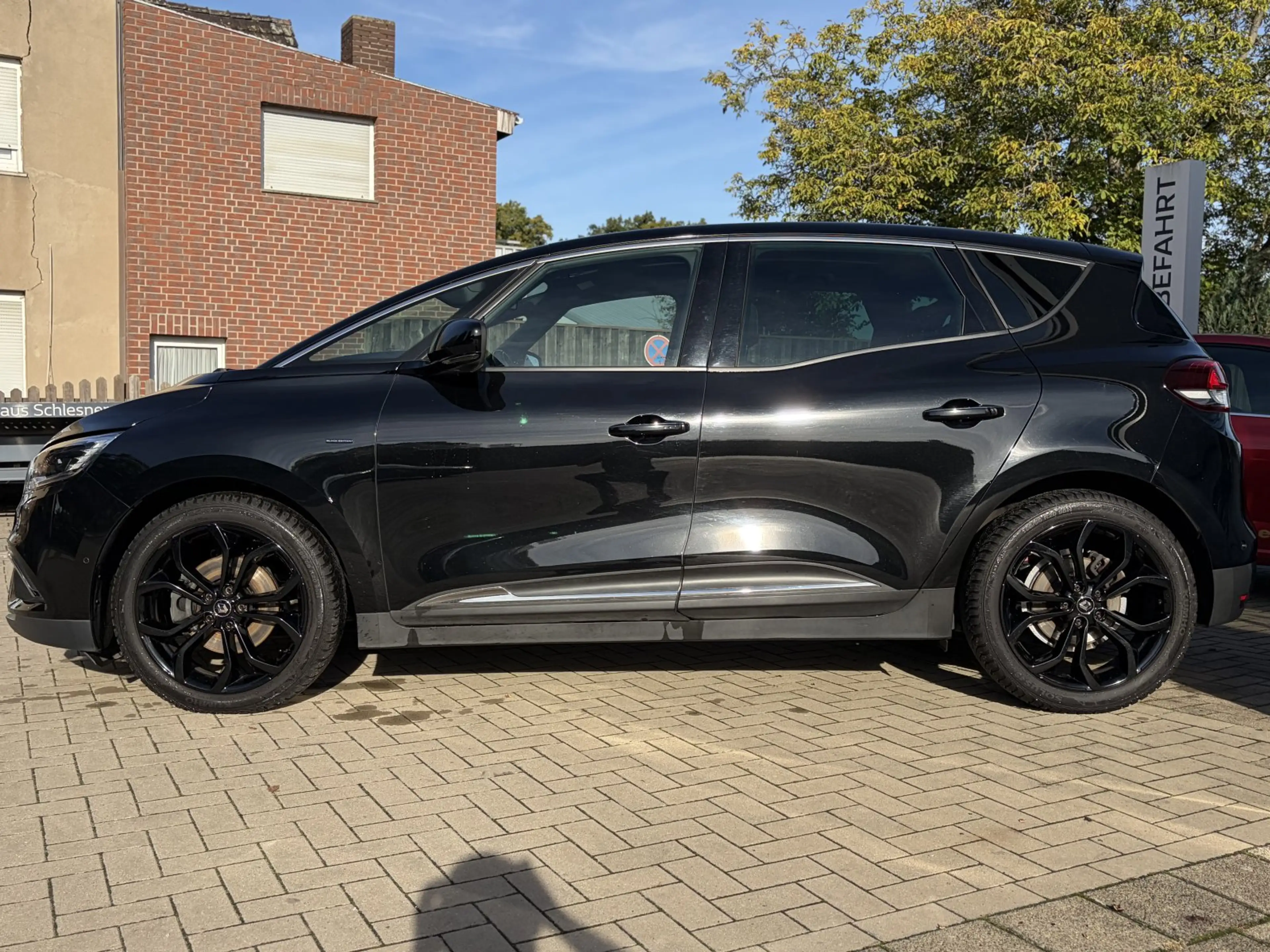 Renault Scenic IV Black Edition *PANO *HUD *Carplay — photo 11