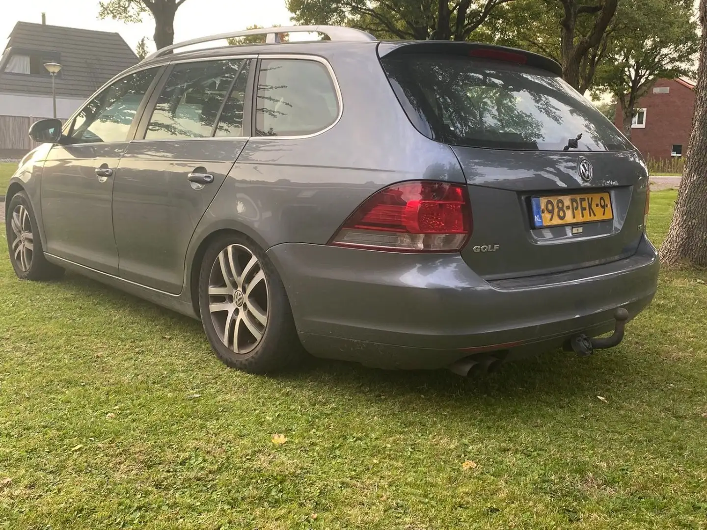 Volkswagen Golf 1.4 TSI Highline Сірий - 2