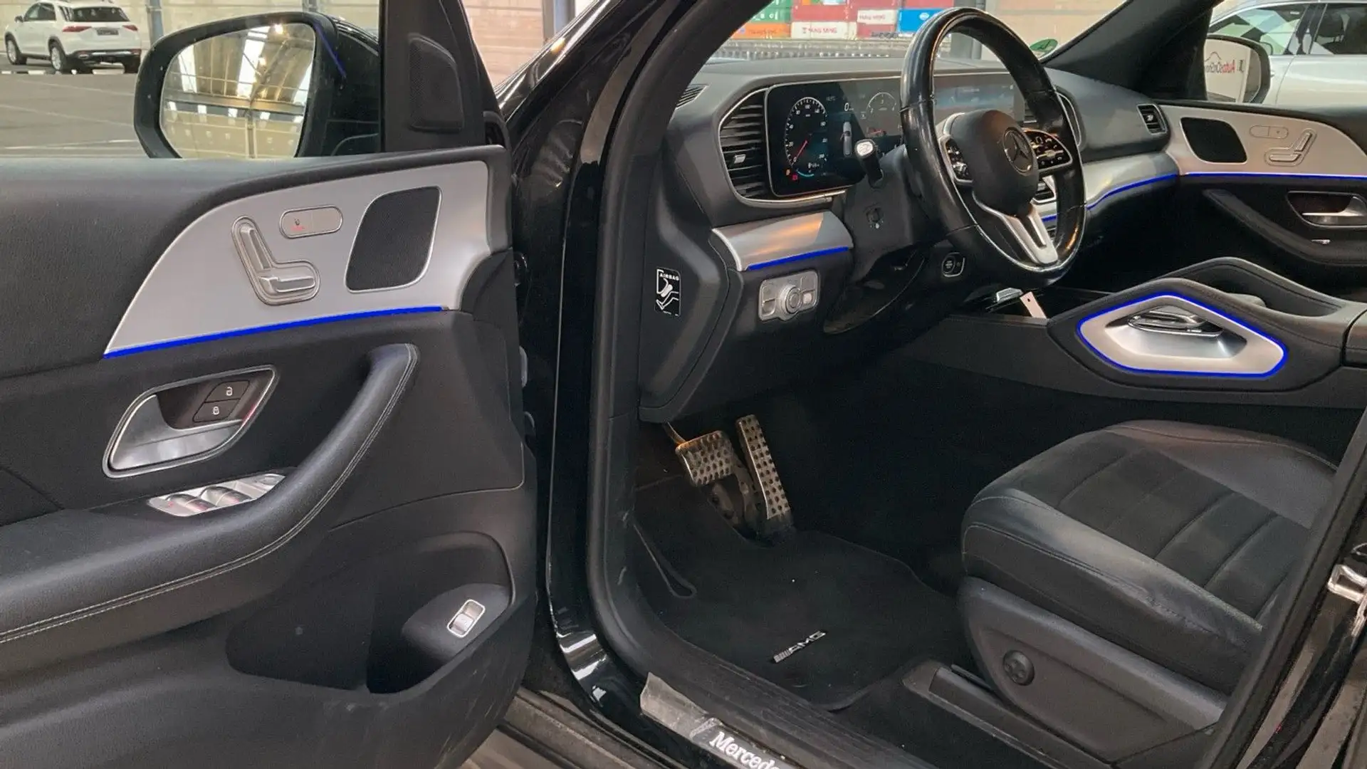 Mercedes-Benz GLE 300 d Panorama AmbienteLED Kamera AHK Schwarz - 2