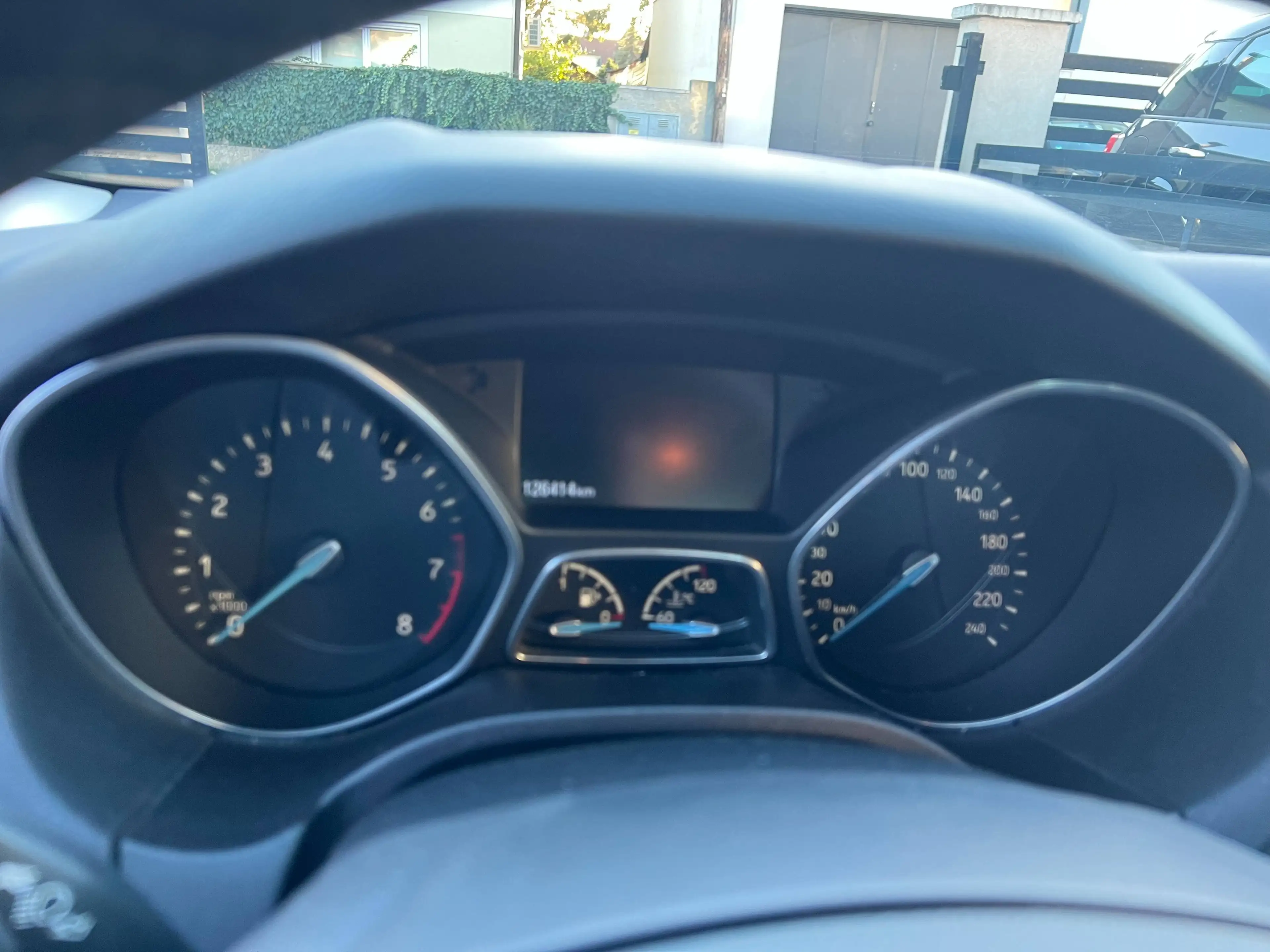 Ford Focus Trend — photo 12