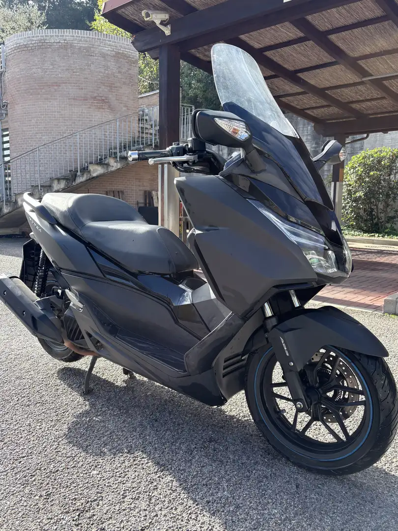 Honda Forza 125 - 1