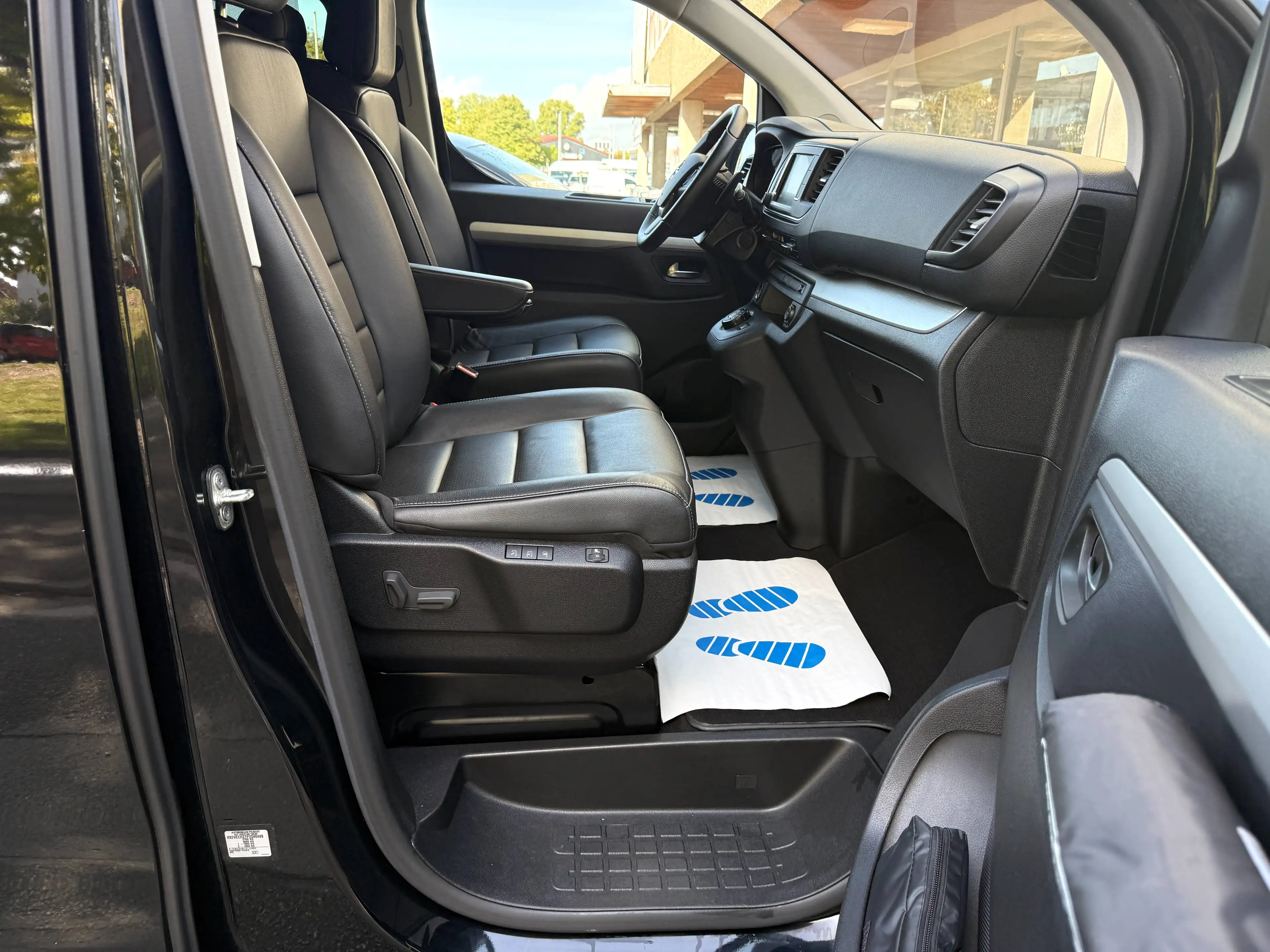 Opel Zafira Life 2.0 CDTi Tourer L (L3) Automatik (6xSITZER*STANDHZG*KLAPPTISCH) — photo 14