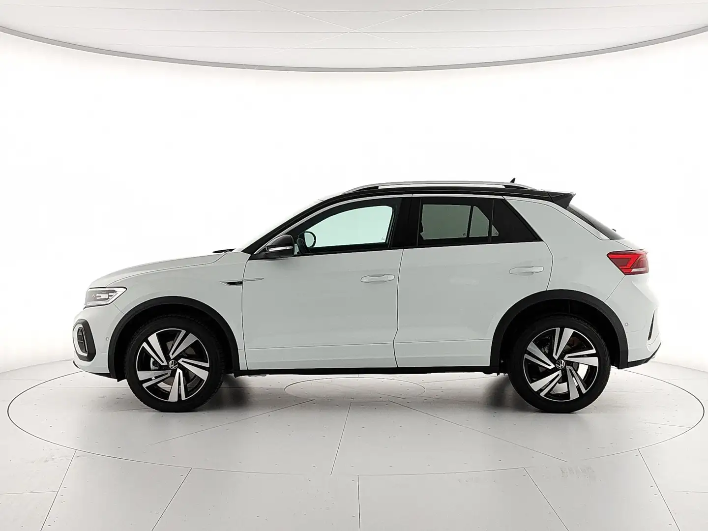 Volkswagen T-Roc T-Roc 2.0 tdi R-Line 150cv dsg Bianco - 2