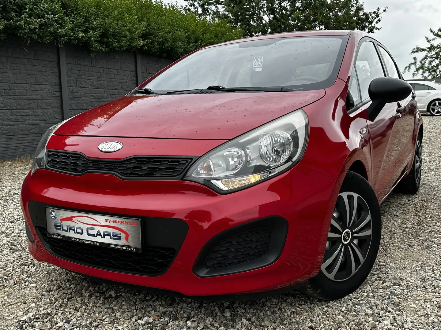 Kia Rio 1.2i Easy AUX/USB/5PORTES/FAIBLE EN TAXE/GARANTIE Red - 1