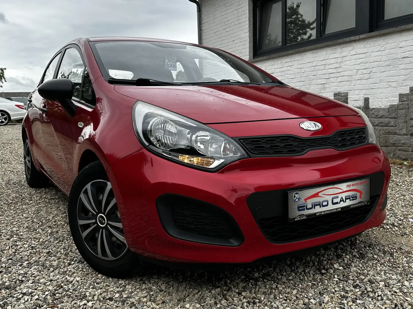 Kia Rio 1.2i Easy AUX/USB/5PORTES/FAIBLE EN TAXE/GARANTIE Red - 2
