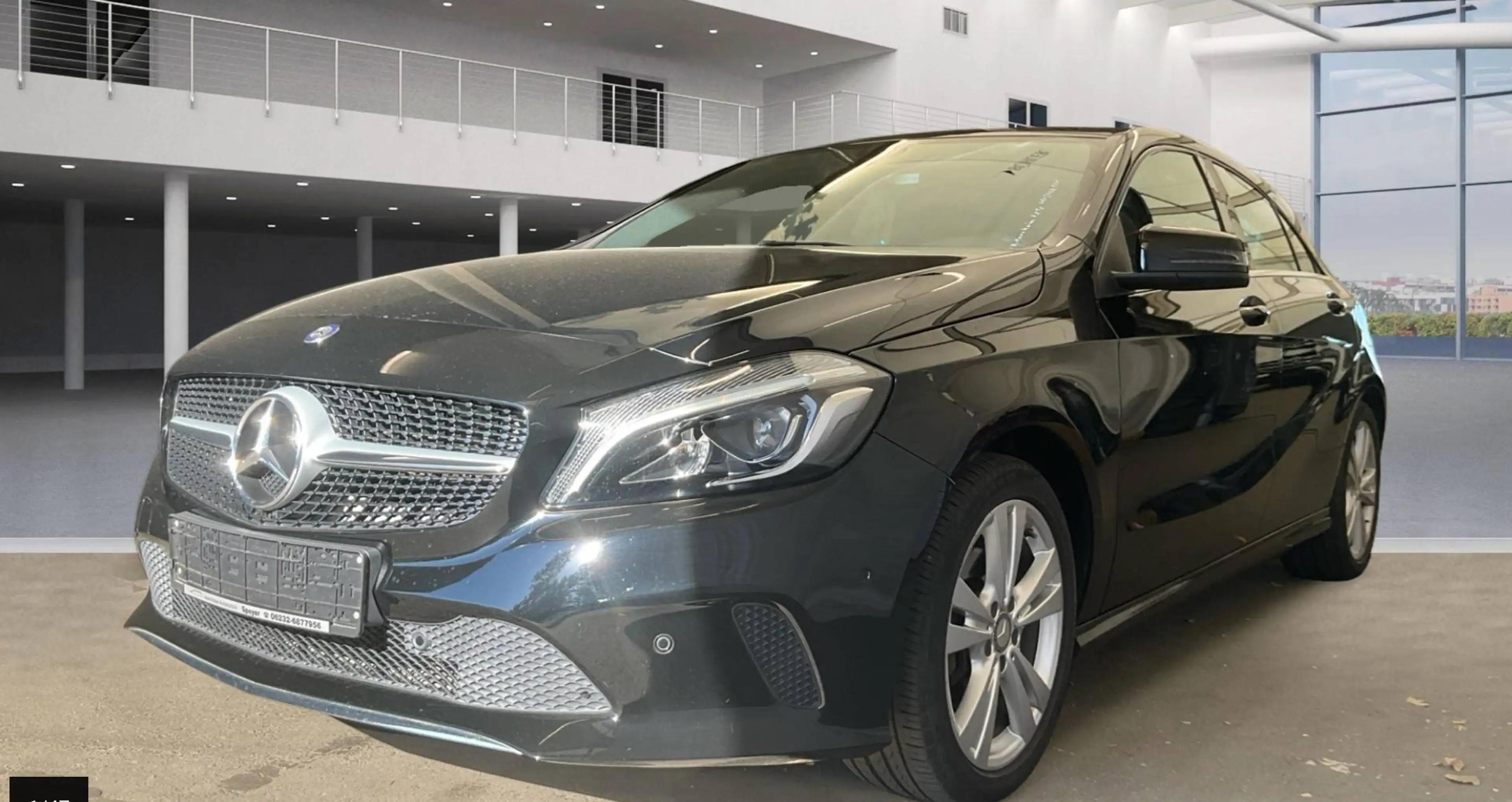 Mercedes-Benz A 180 A 180 Score 7G-AUT/LED/T.LEDER+SHZ/NAVI/TEMP/PARKASSIST+/KOLLWa/ALARM/17ZOLL/ — photo 2
