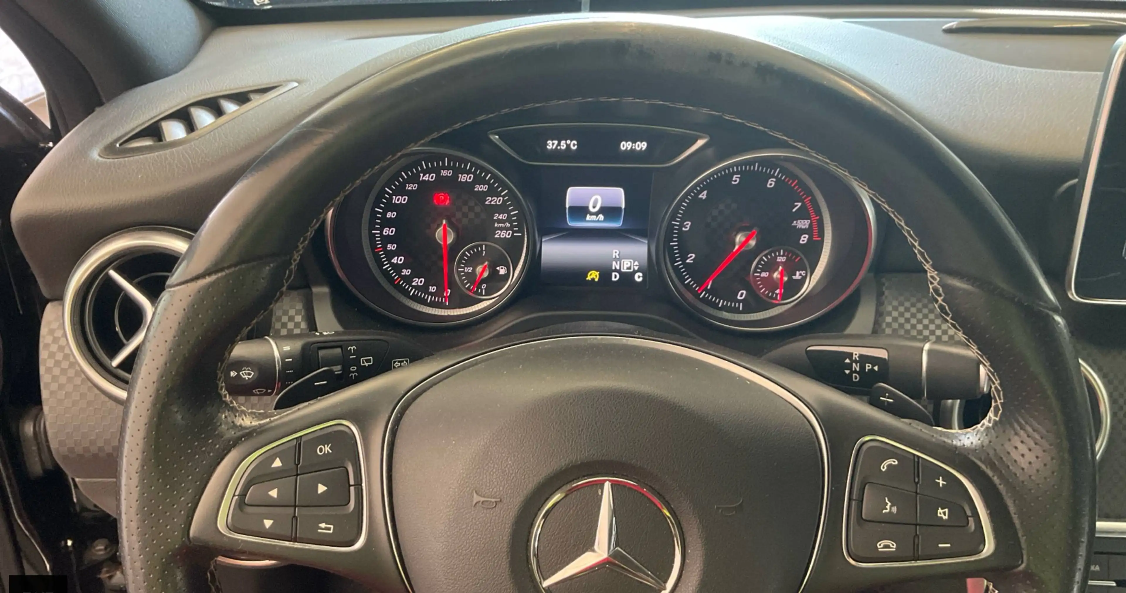 Mercedes-Benz A 180 A 180 Score 7G-AUT/LED/T.LEDER+SHZ/NAVI/TEMP/PARKASSIST+/KOLLWa/ALARM/17ZOLL/ — photo 6