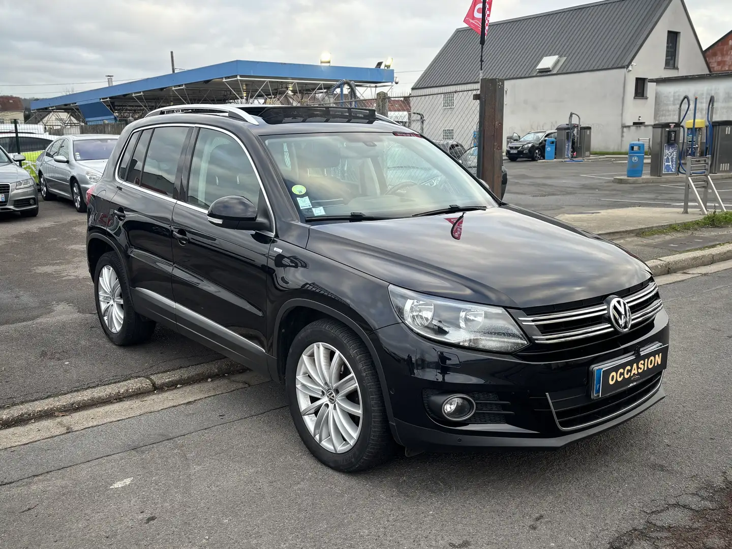Volkswagen Tiguan 2.0 TDI 110 FAP BlueMotion Technology Cup Noir - 2