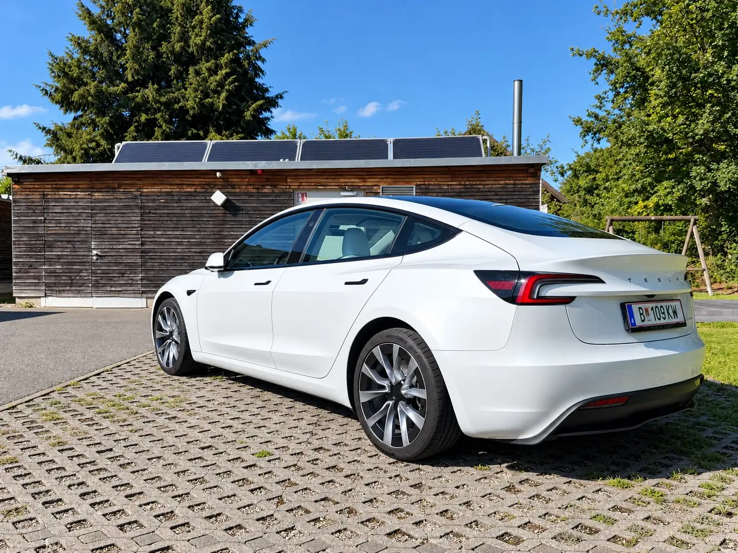 Tesla Model 3 Highland Long Range AWD Weiß - 2