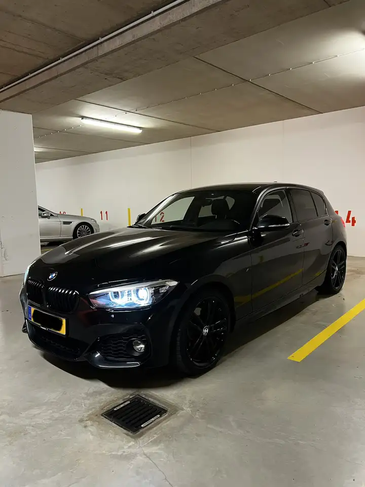BMW 120