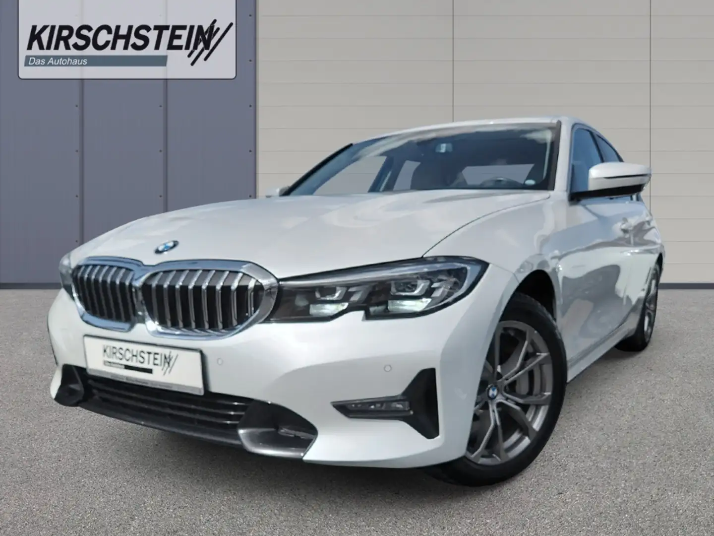 BMW 330 d Sport Line WR AHK Navi HiFi Leder Sitzh. Weiß - 1