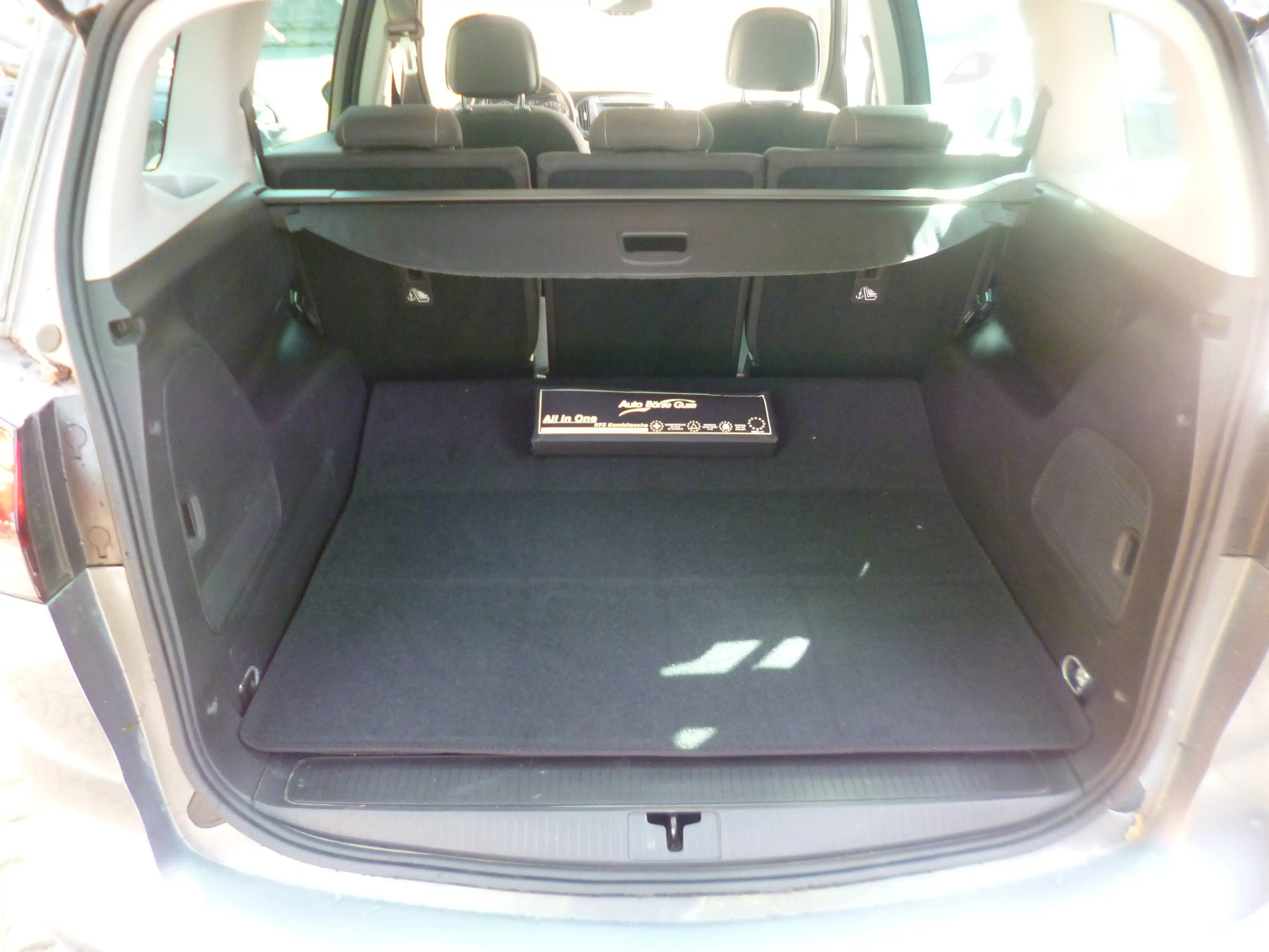 Opel Zafira Tourer Zafira 1.4 Turbo Automatik, neue Allwetterbereifung — photo 12