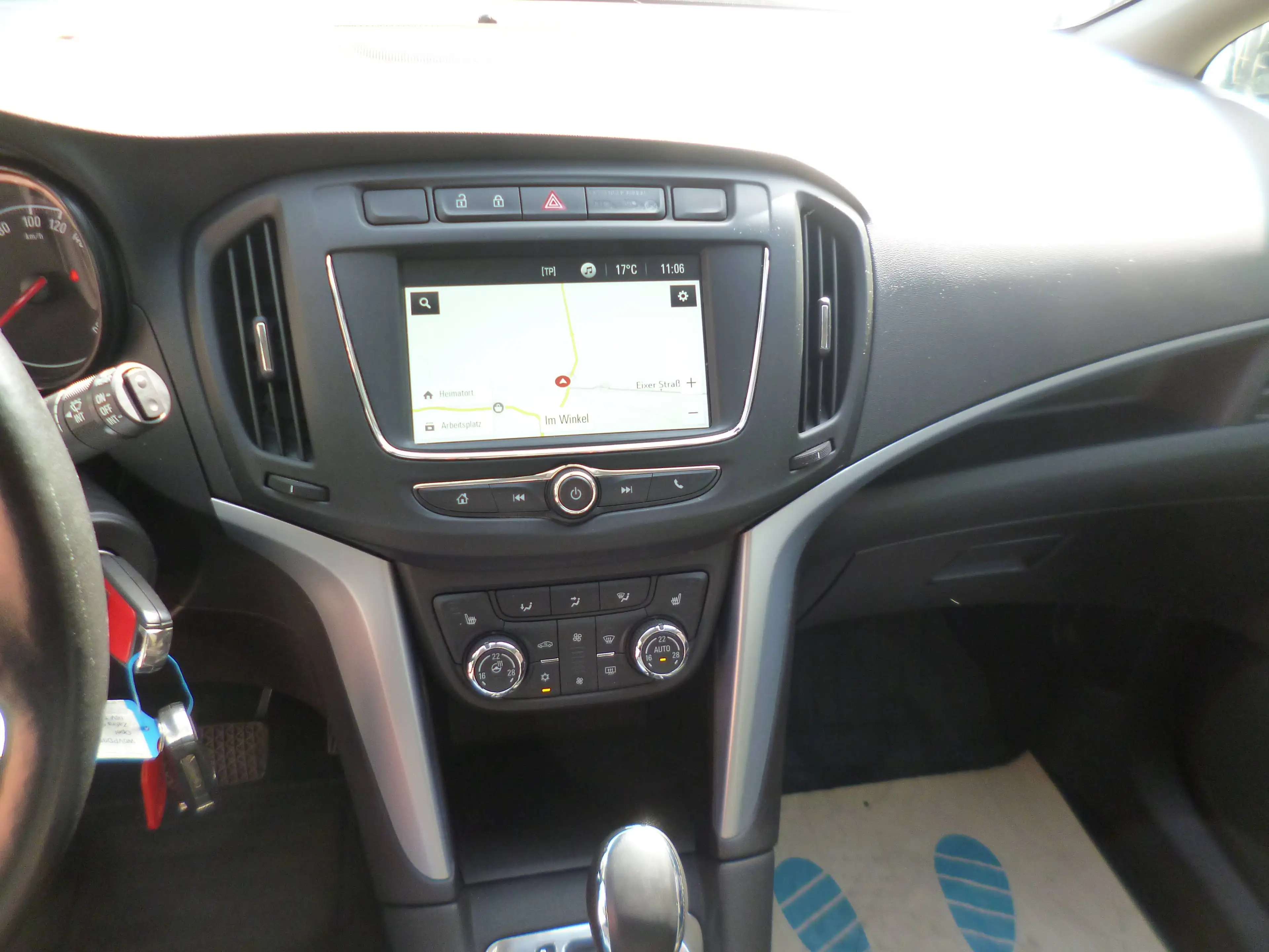 Opel Zafira Tourer Zafira 1.4 Turbo Automatik, neue Allwetterbereifung — photo 7