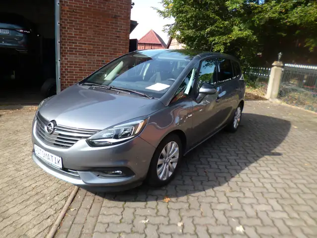 Opel Zafira Tourer Zafira 1.4 Turbo Automatik, neue Allwetterbereifung